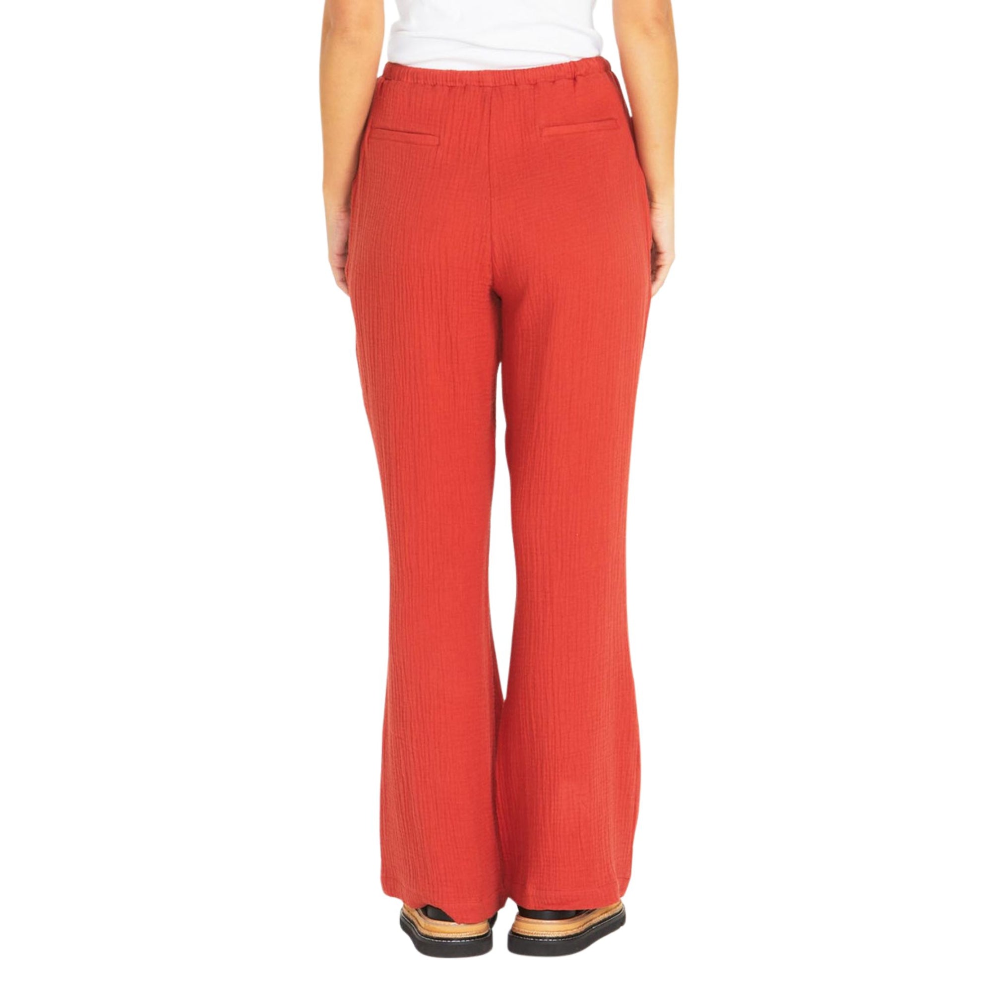 Henny Pant