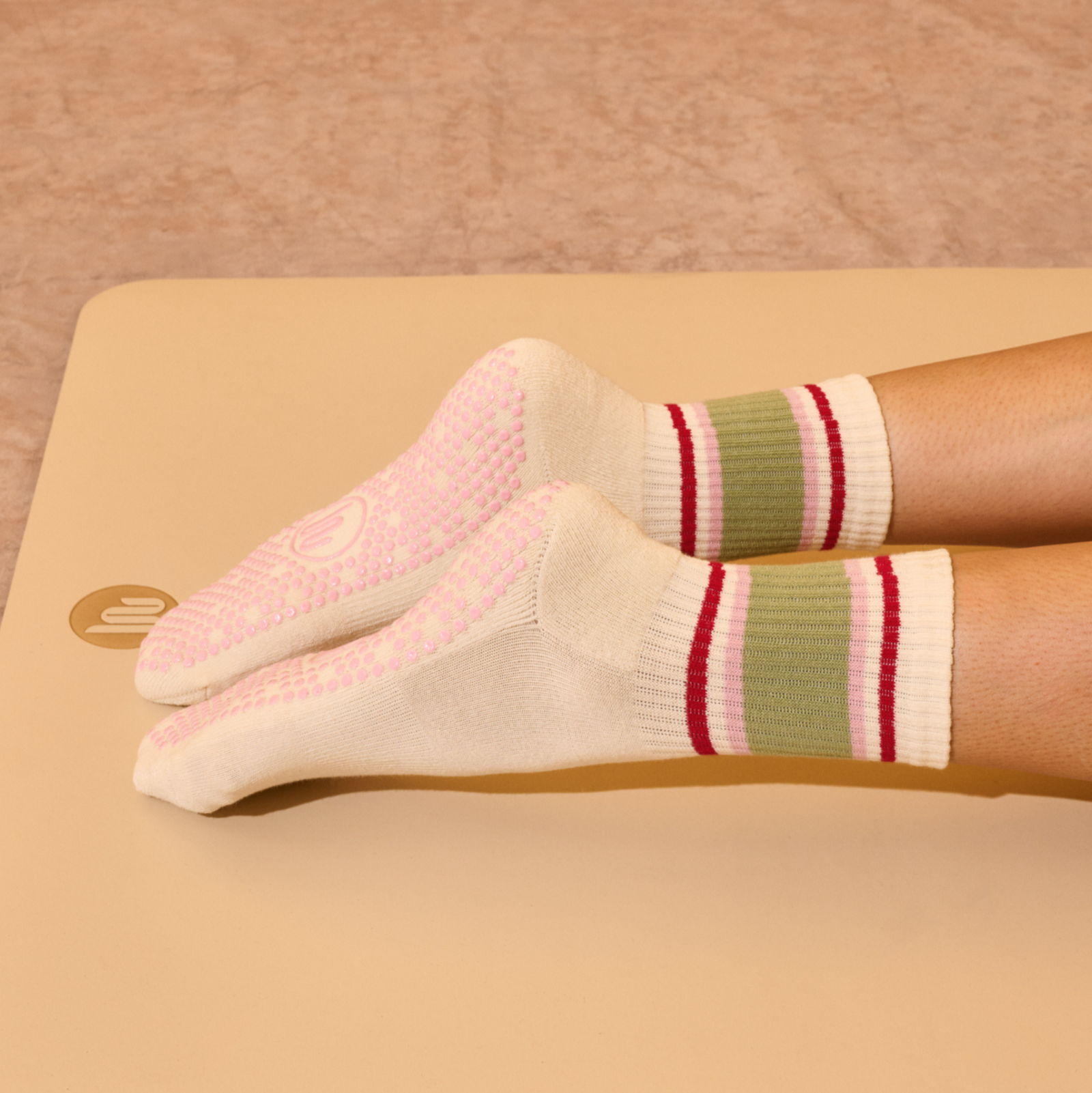 Crew Non Slip Grip Socks - Stripe Vanilla & Sage Large