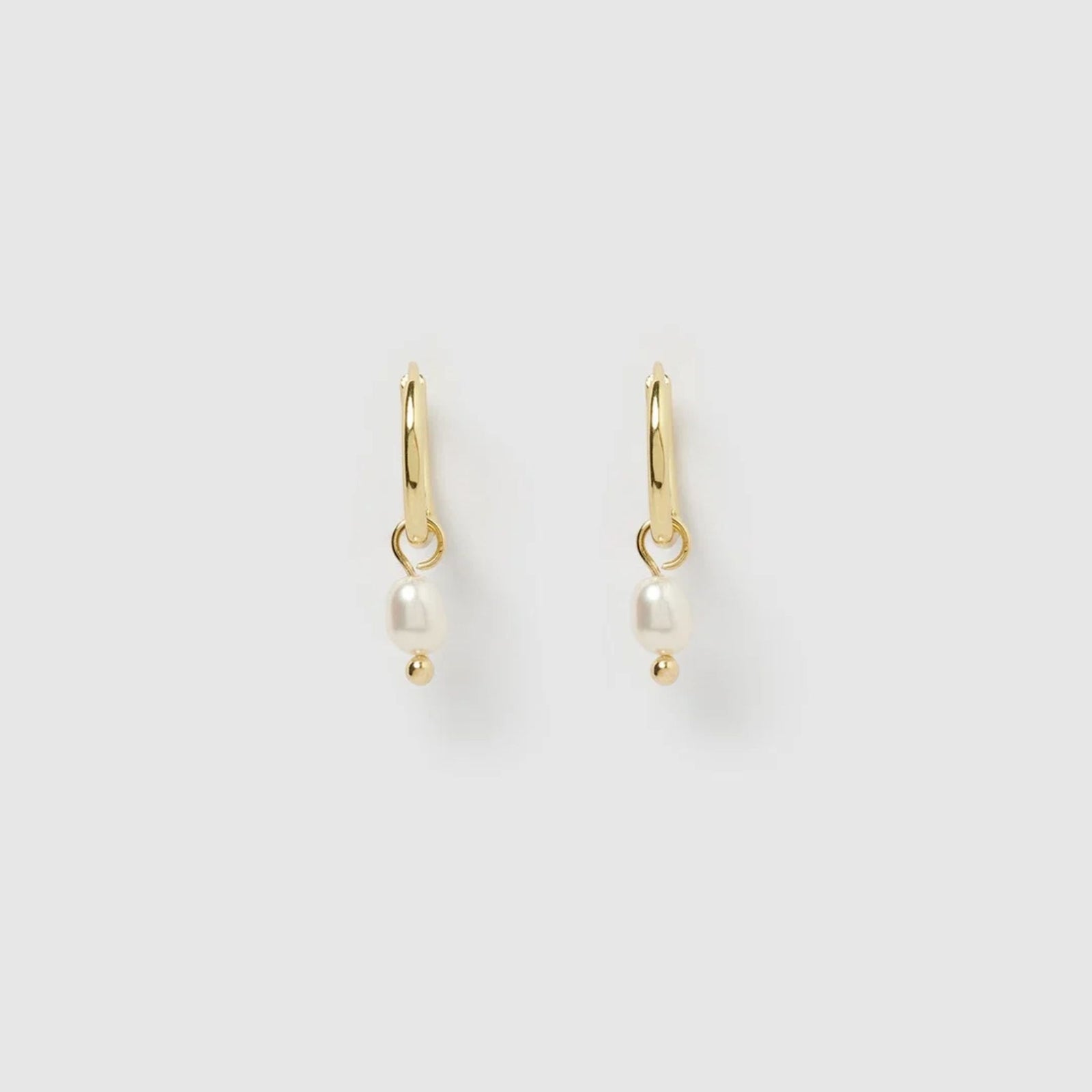 Cordella Pearl Earrings Gold