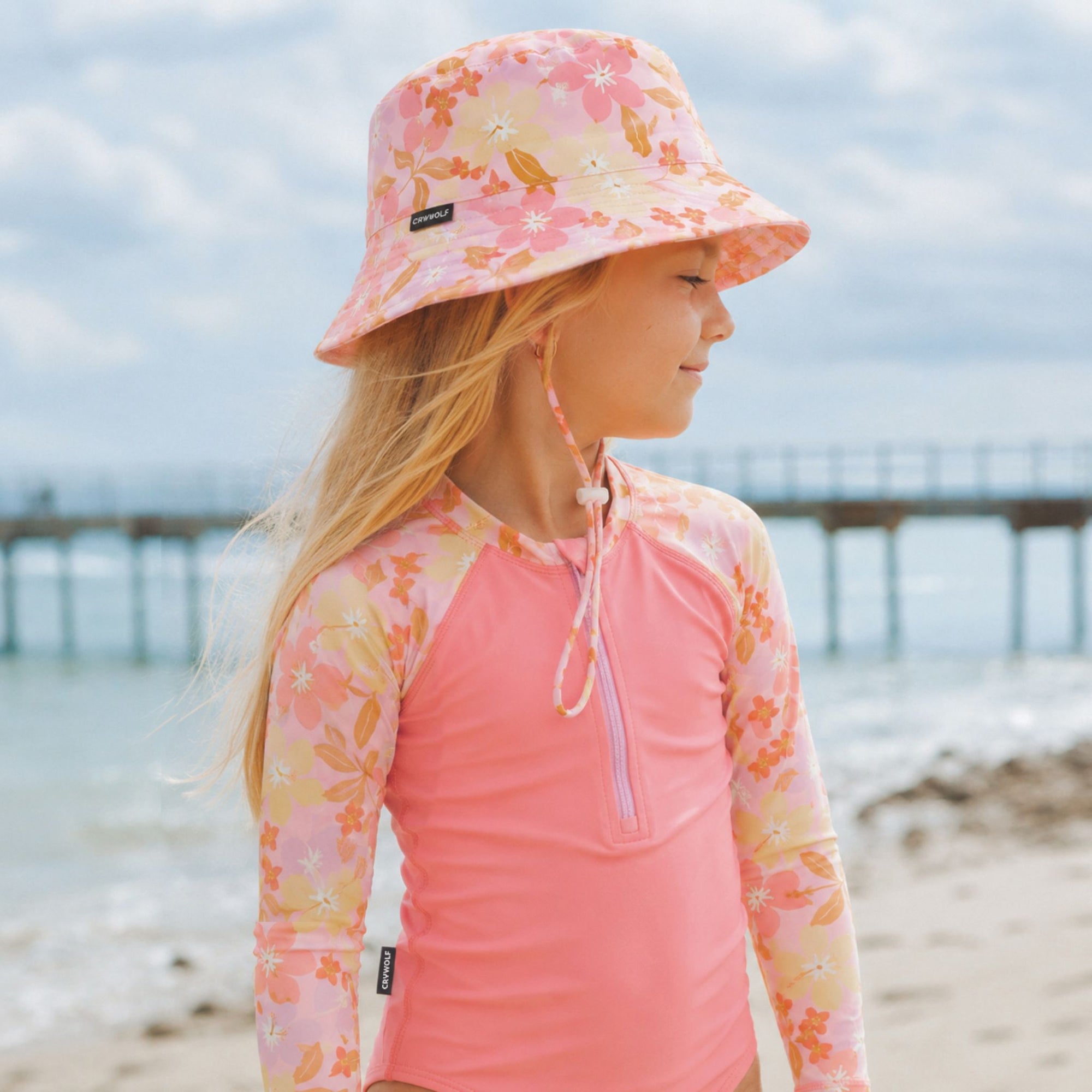 Swim Bucket Hat Hibiscus Daze