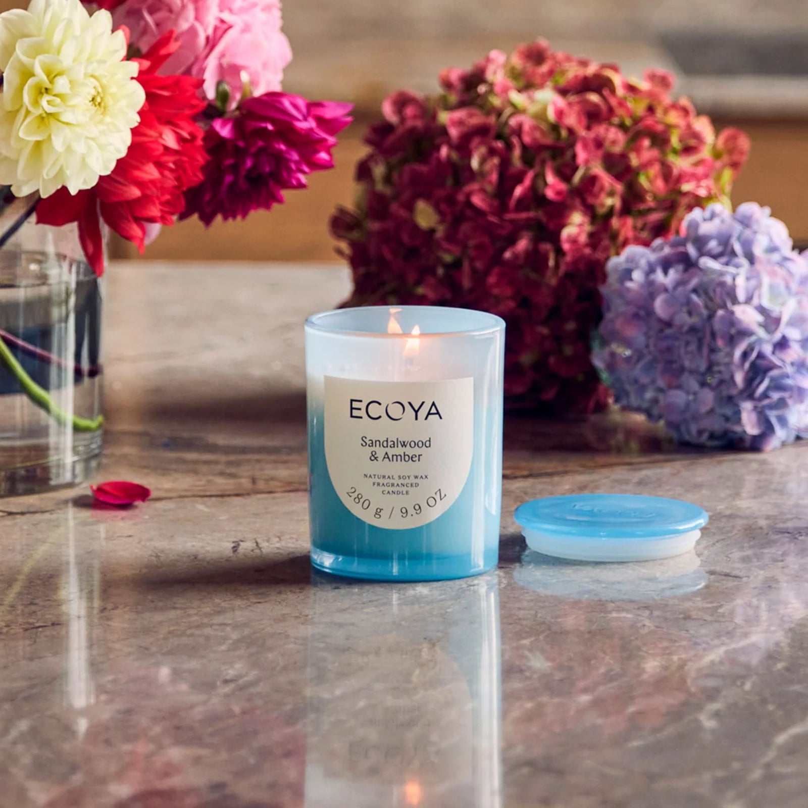 ECOYA Metro Candle - Sandalwood & Amber
