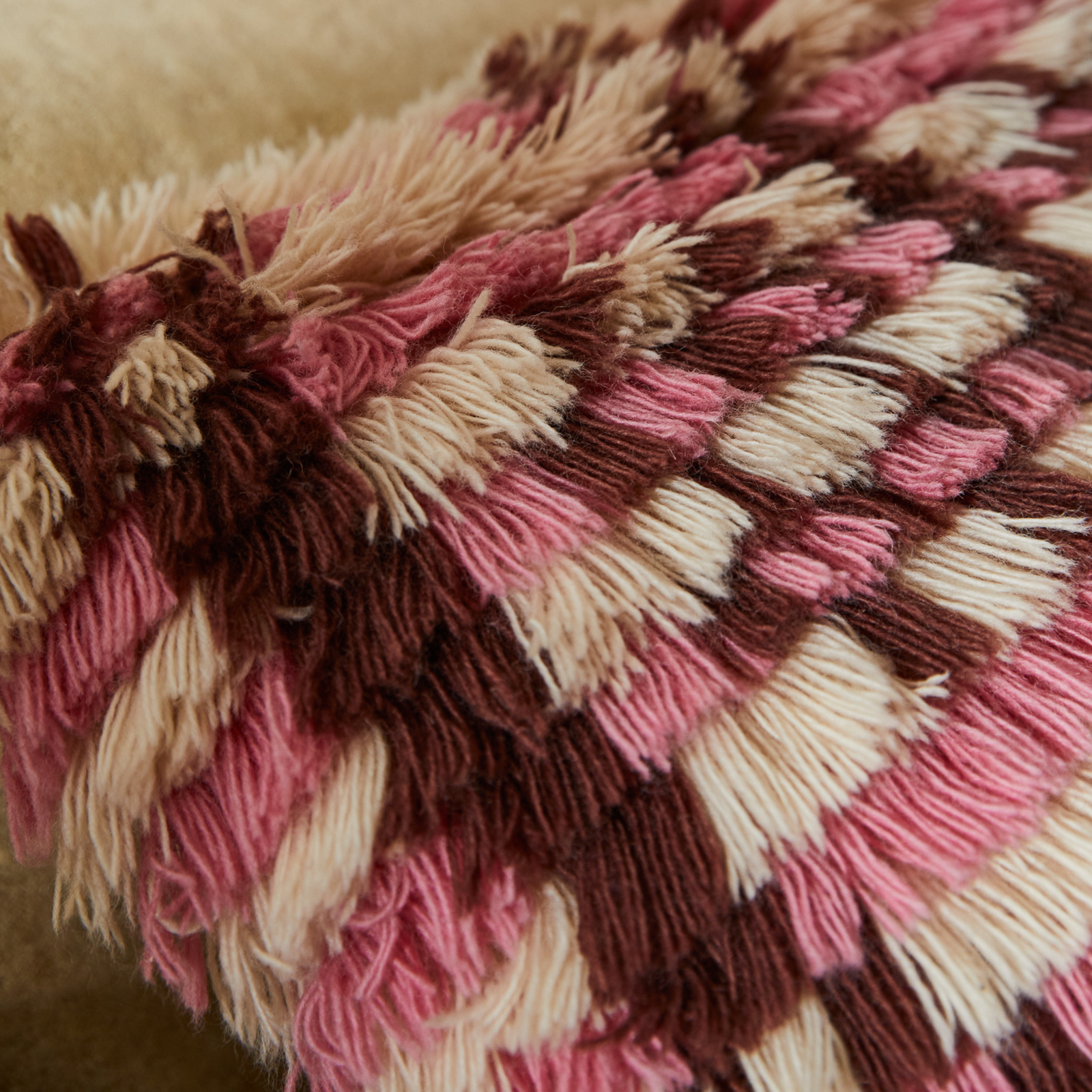 Saanvi Tufted Cushion - Oxley and Moss