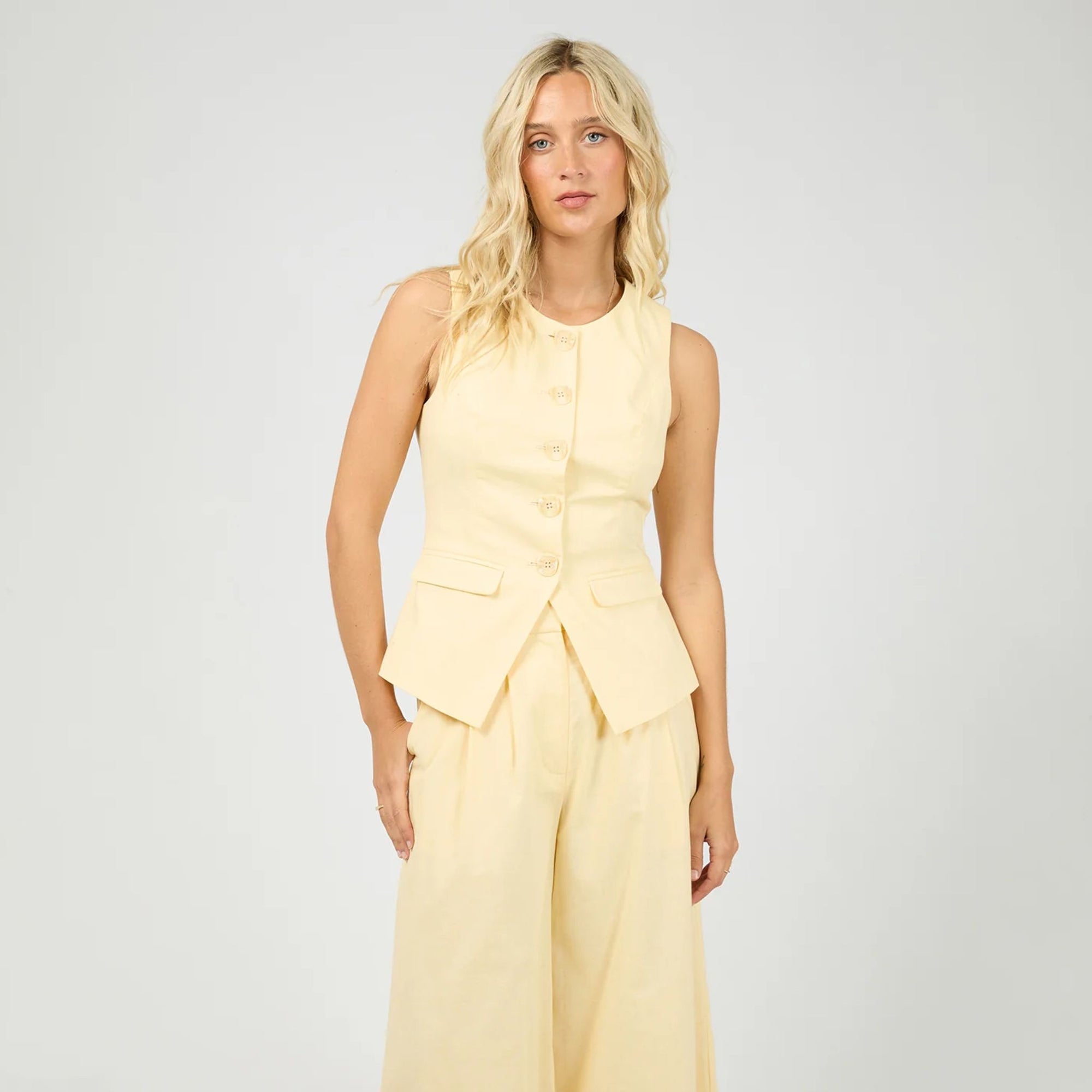 Alessa Linen Vest