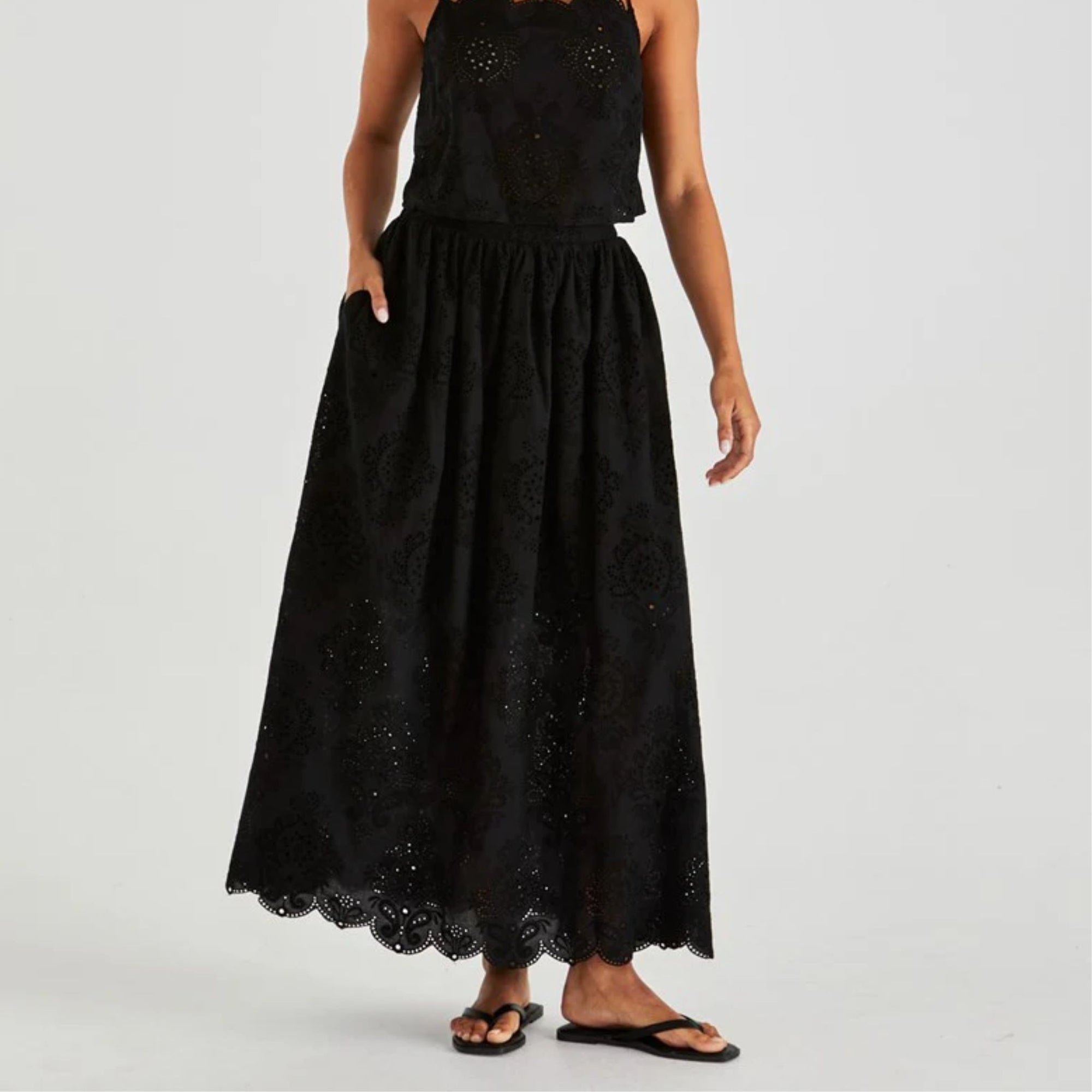 Ani Full Skirt