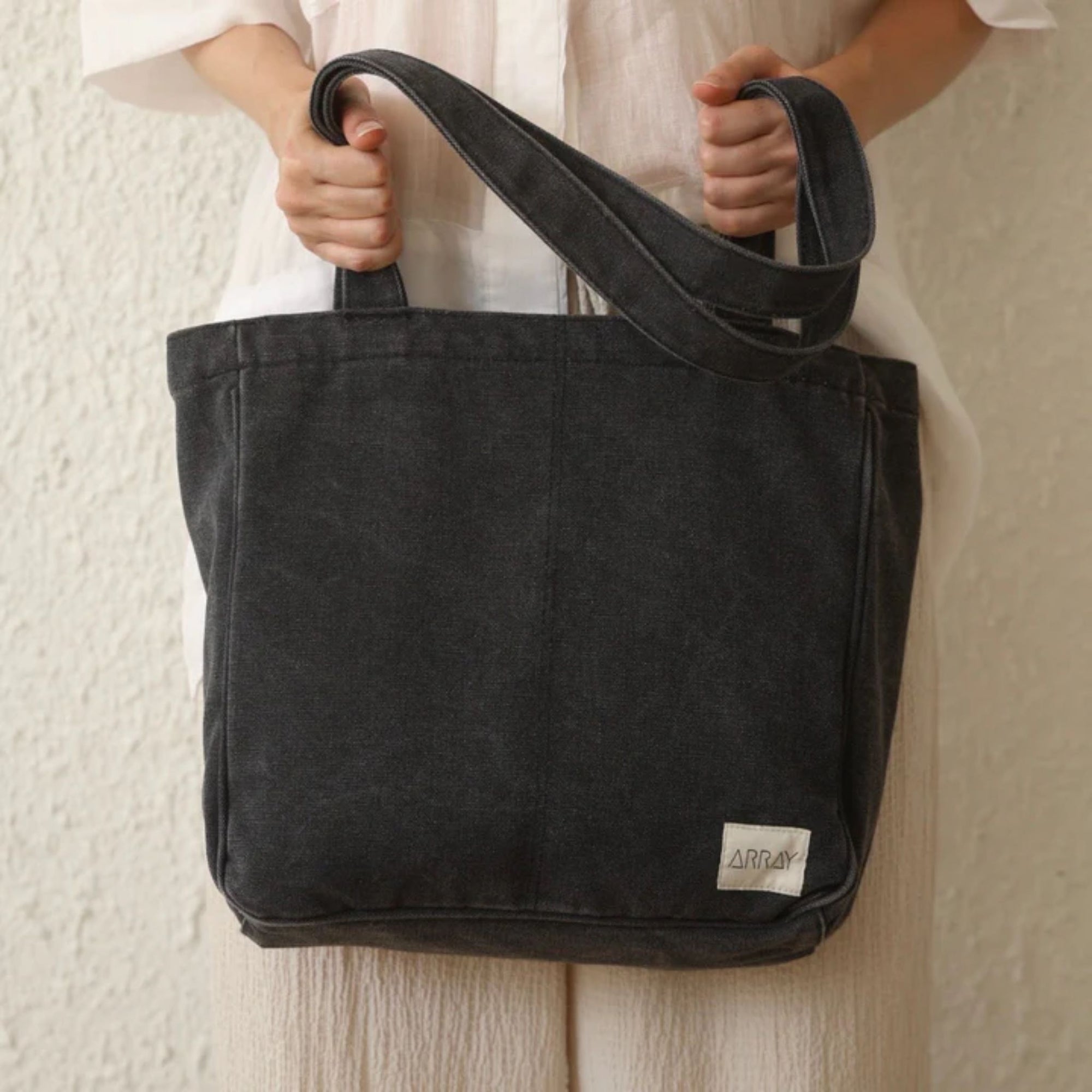 Midi Pocket Tote