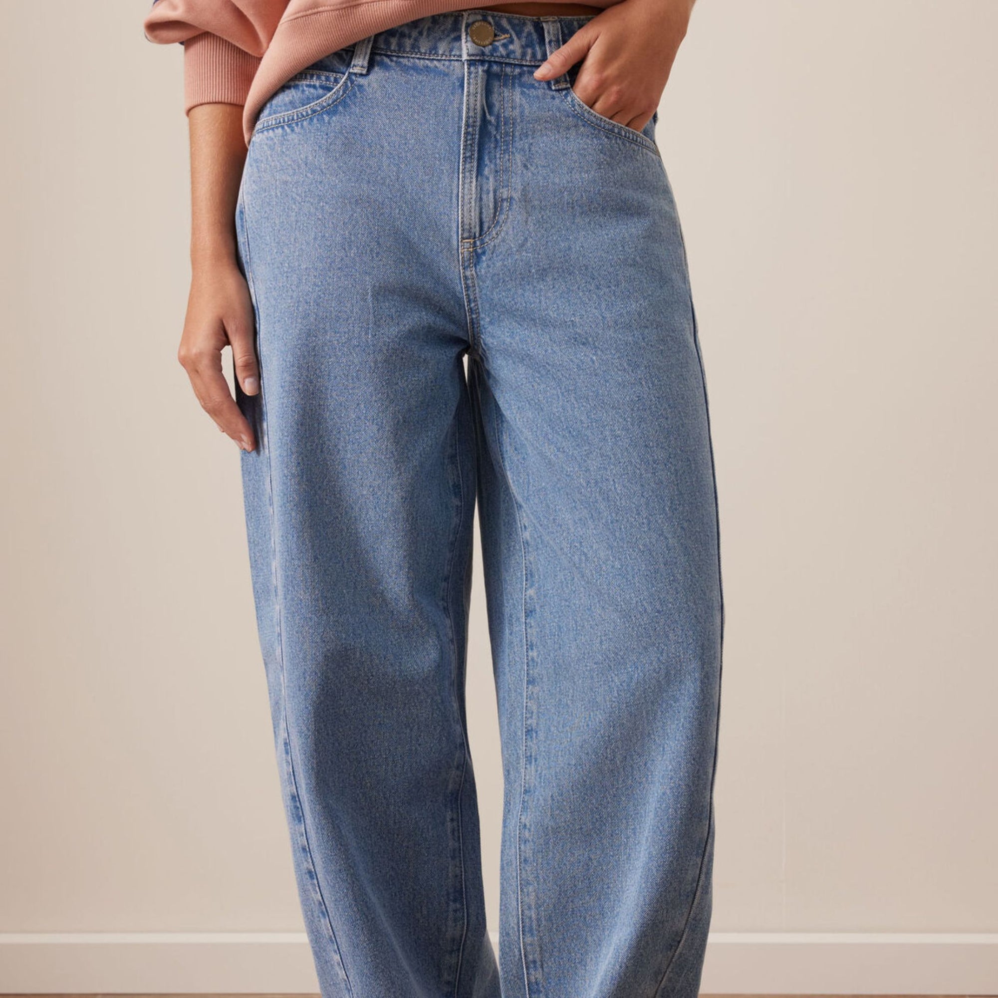 Leah Tapered Barrel Jean