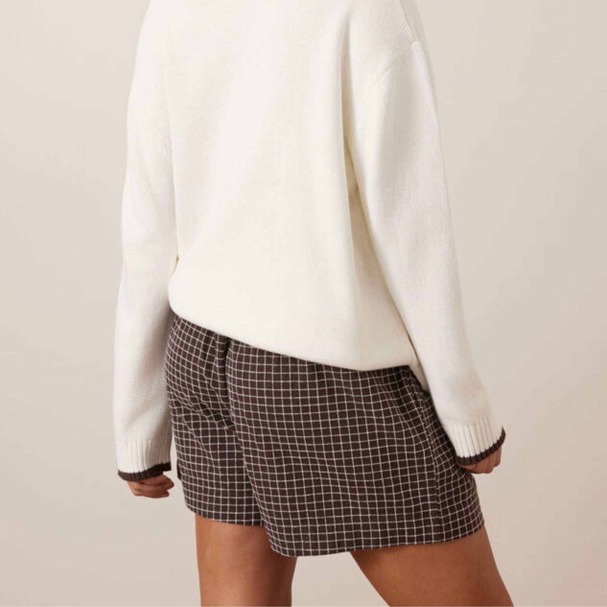 Mila Short Chocolate Check