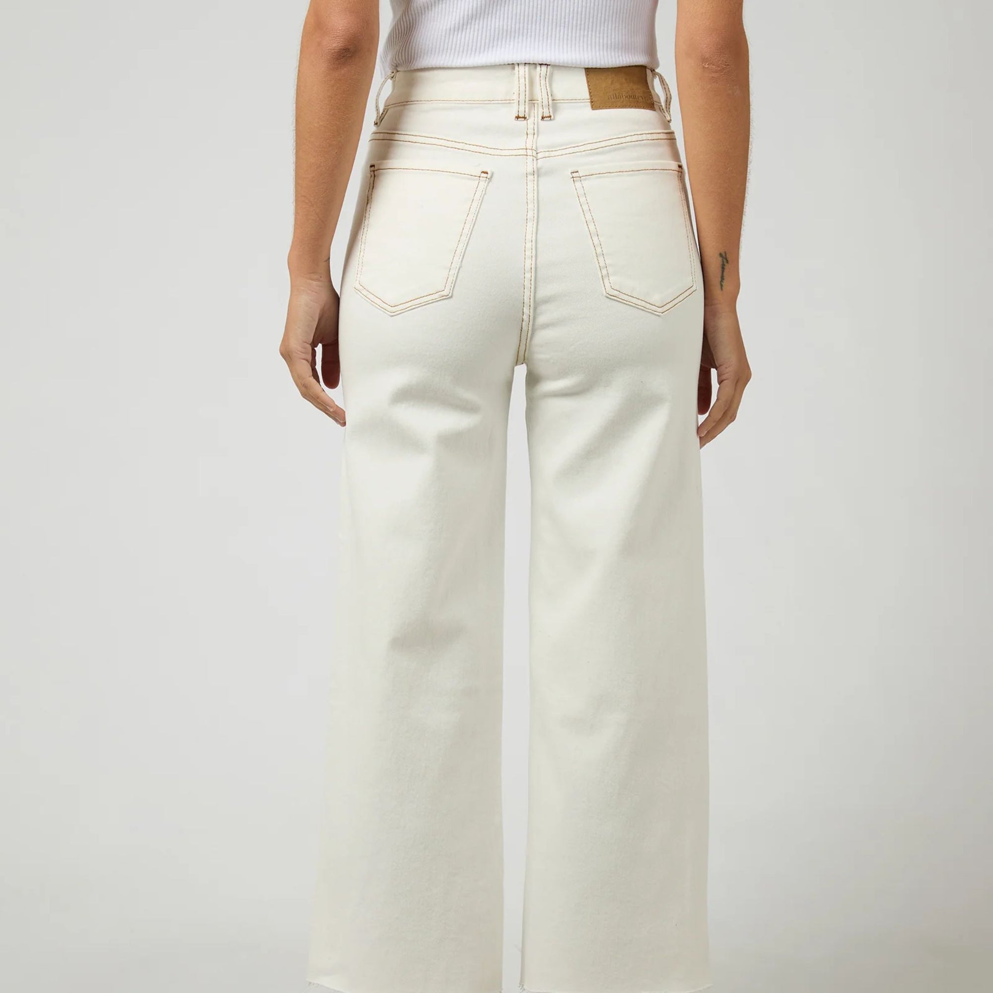 Charlie High Rise Wide Leg Jean Vintage White