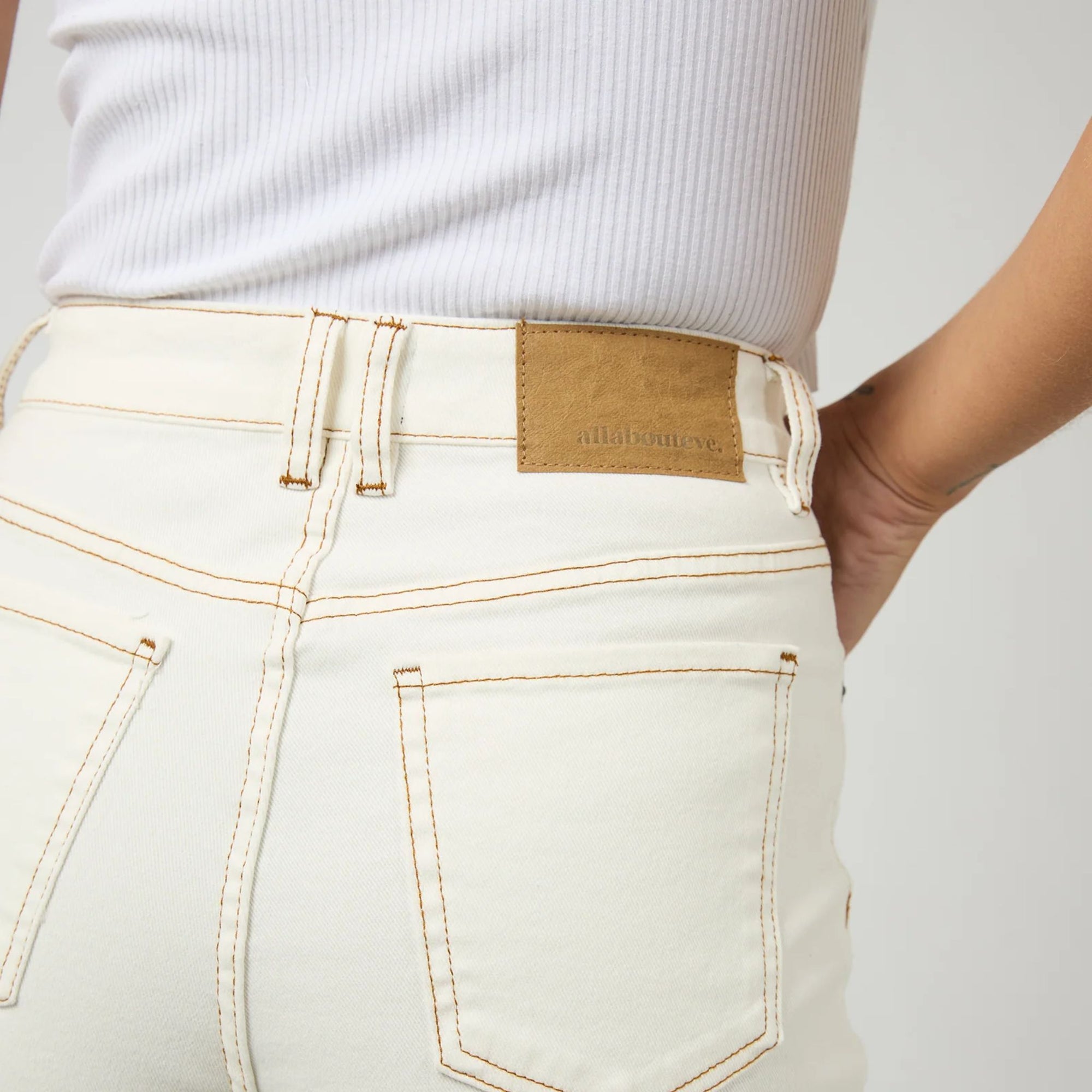 Charlie High Rise Wide Leg Jean Vintage White