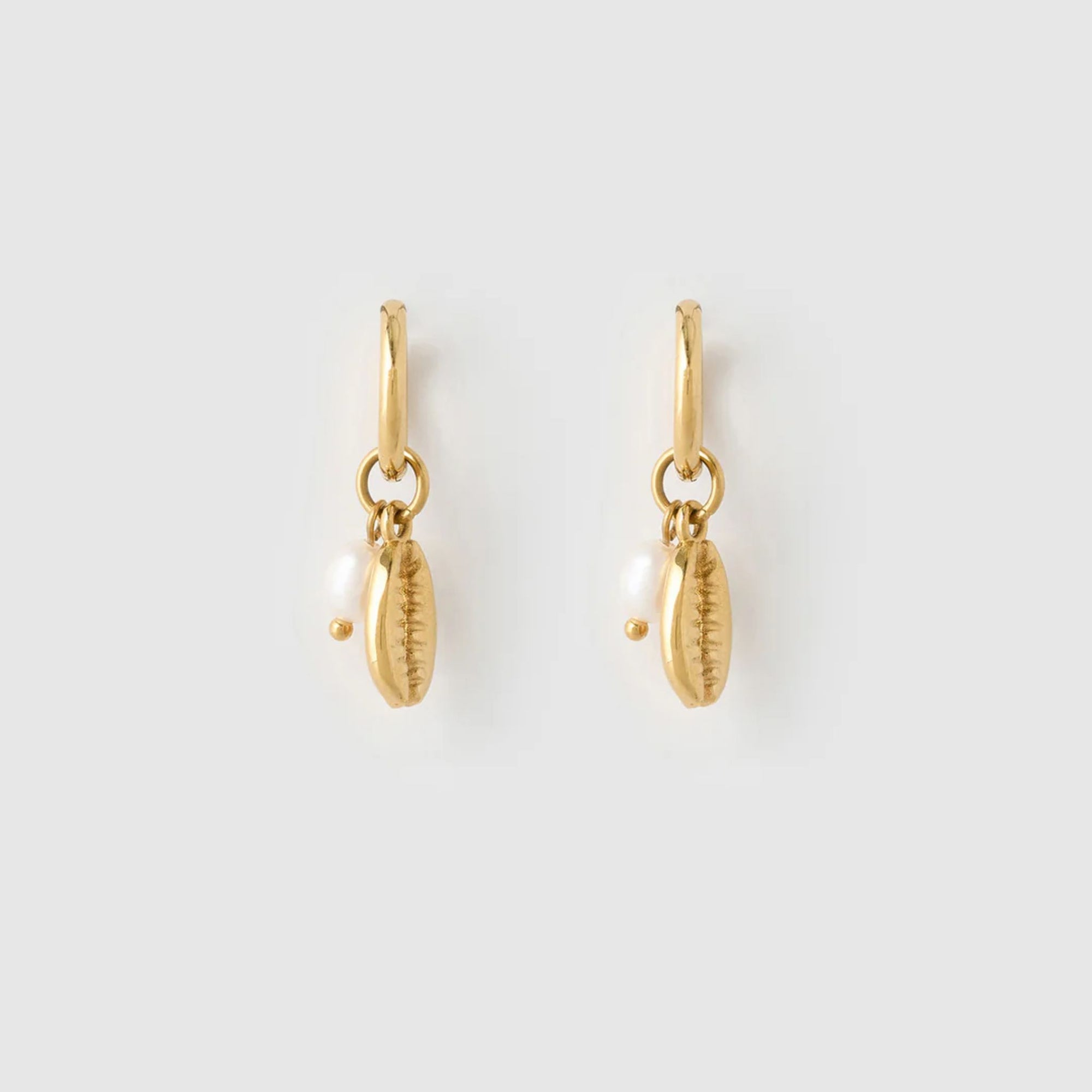 Coralie Pearl Earrings