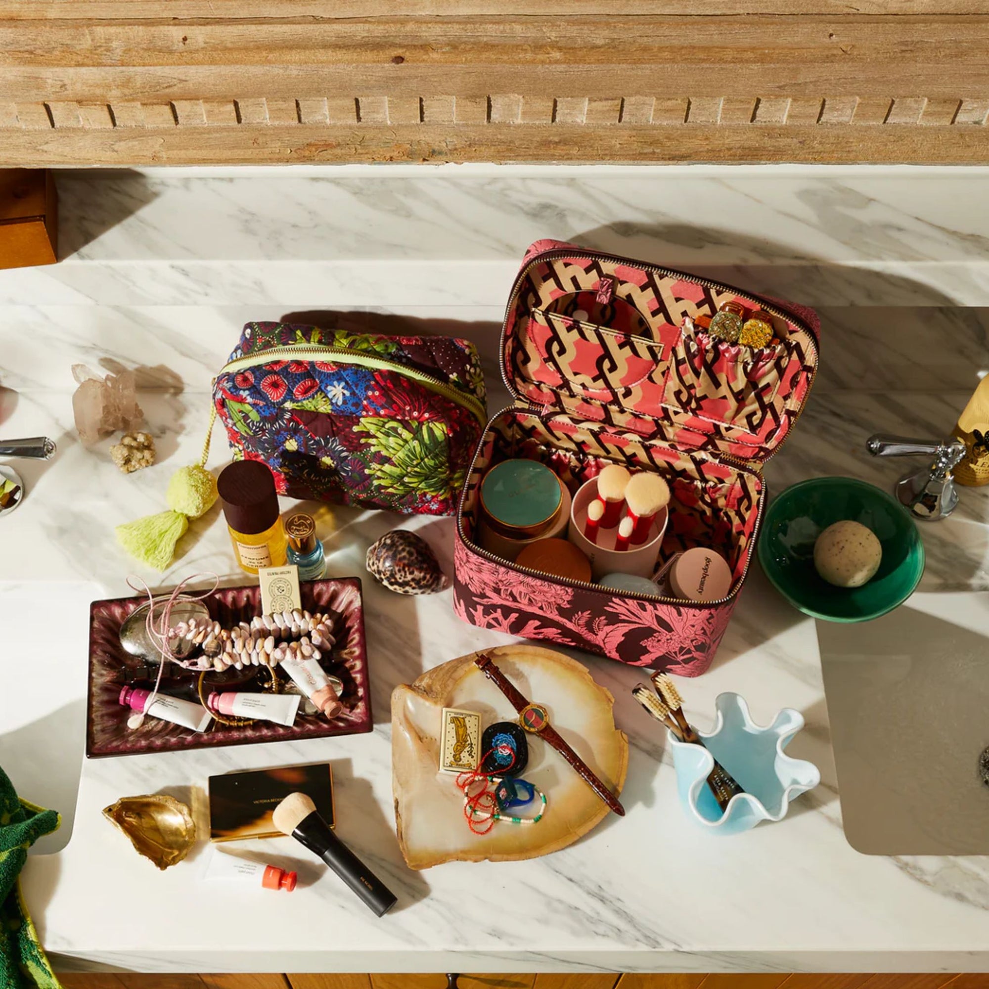 Delphine Large Vanity Case - Garnet