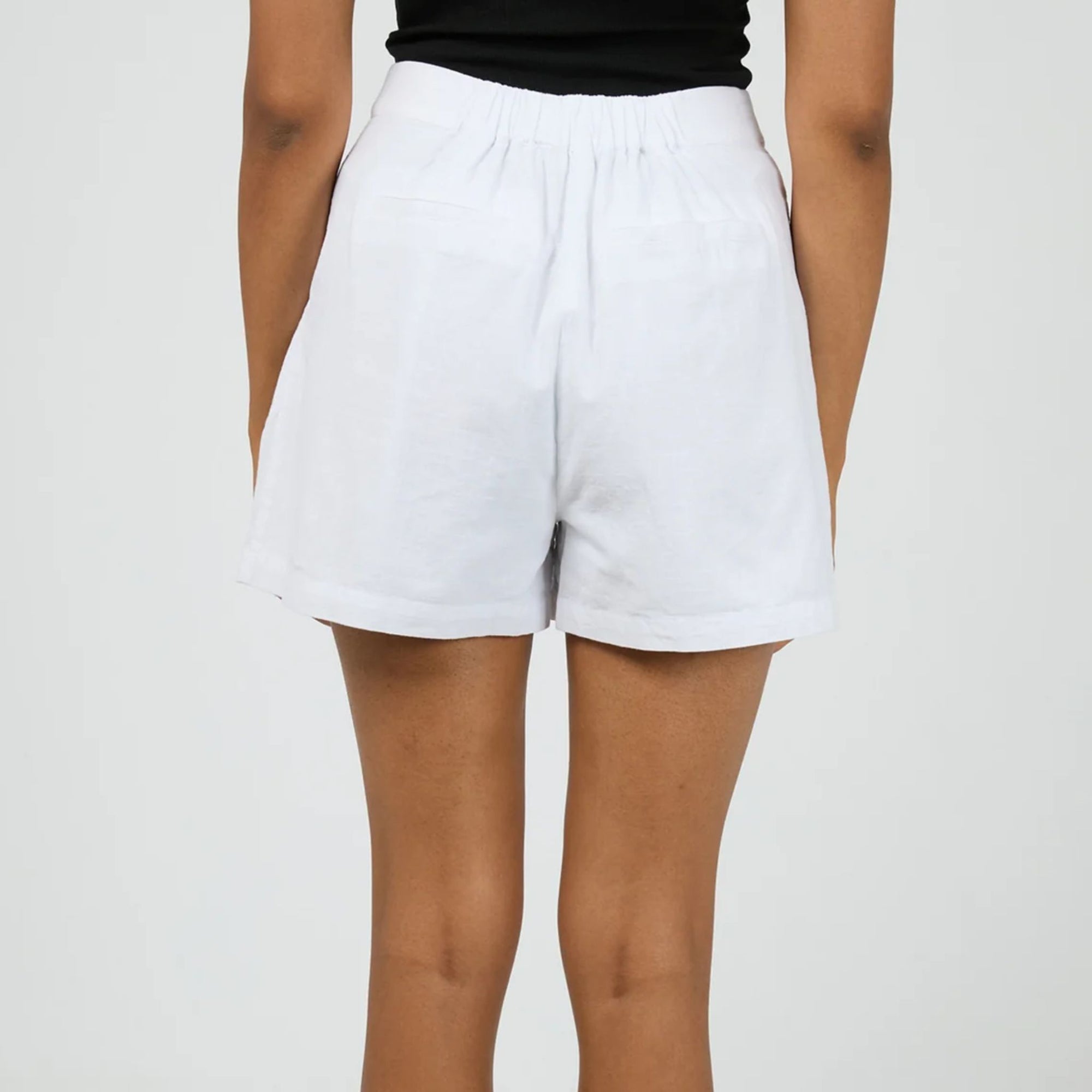Essential Bermuda Short