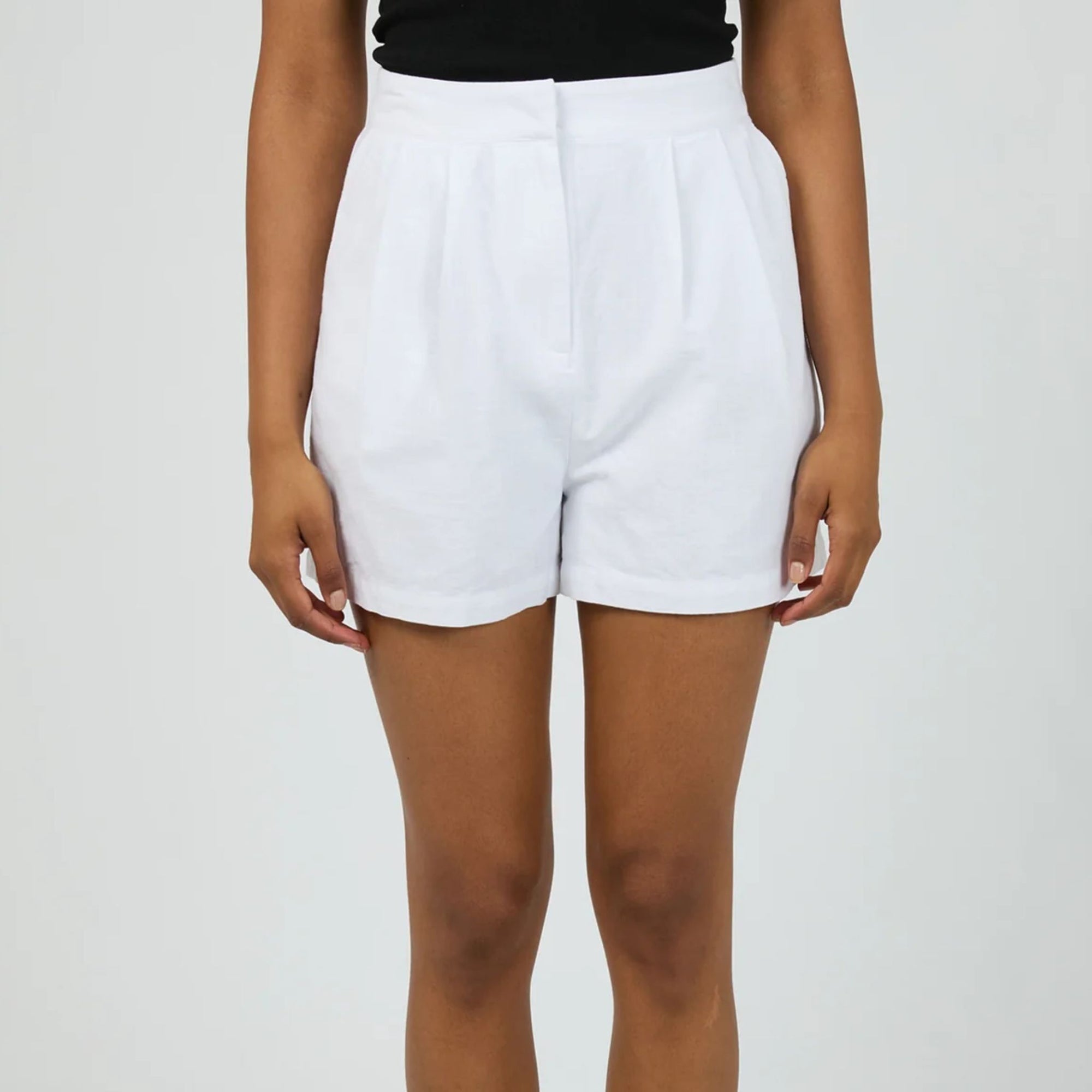 Essential Bermuda Short