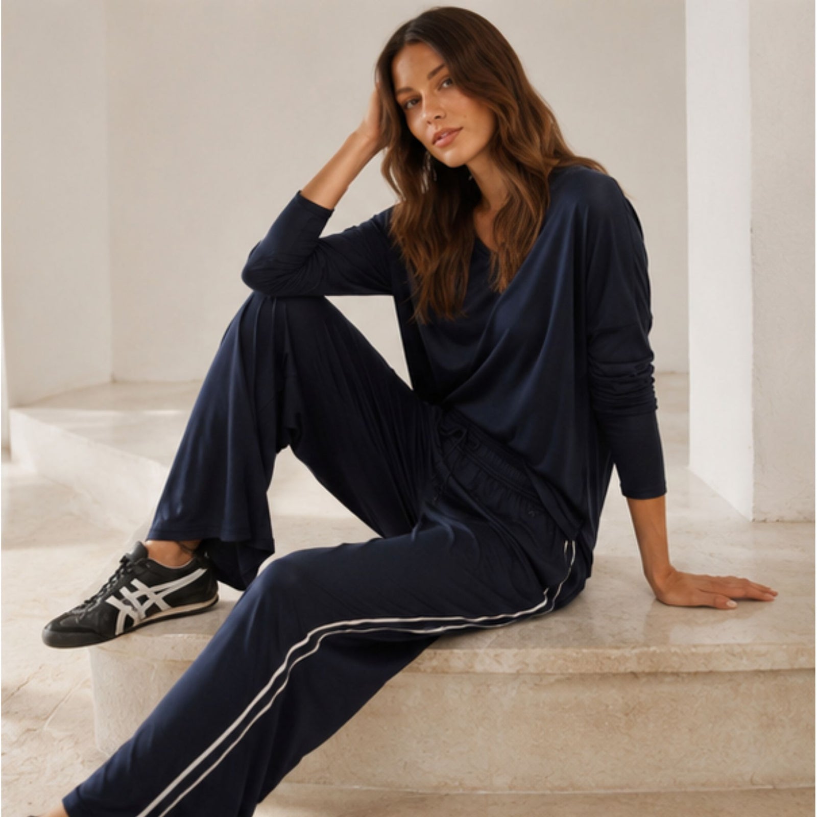 Evelyn Wide Leg Jogger Navy