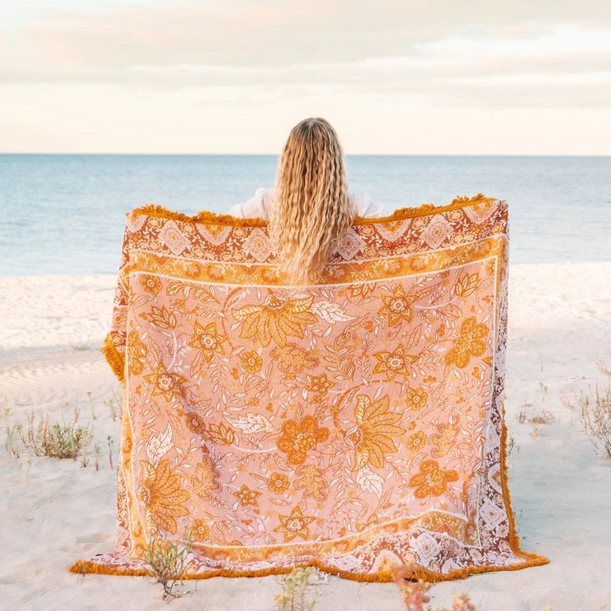 Del Sol Woven Picnic Rug