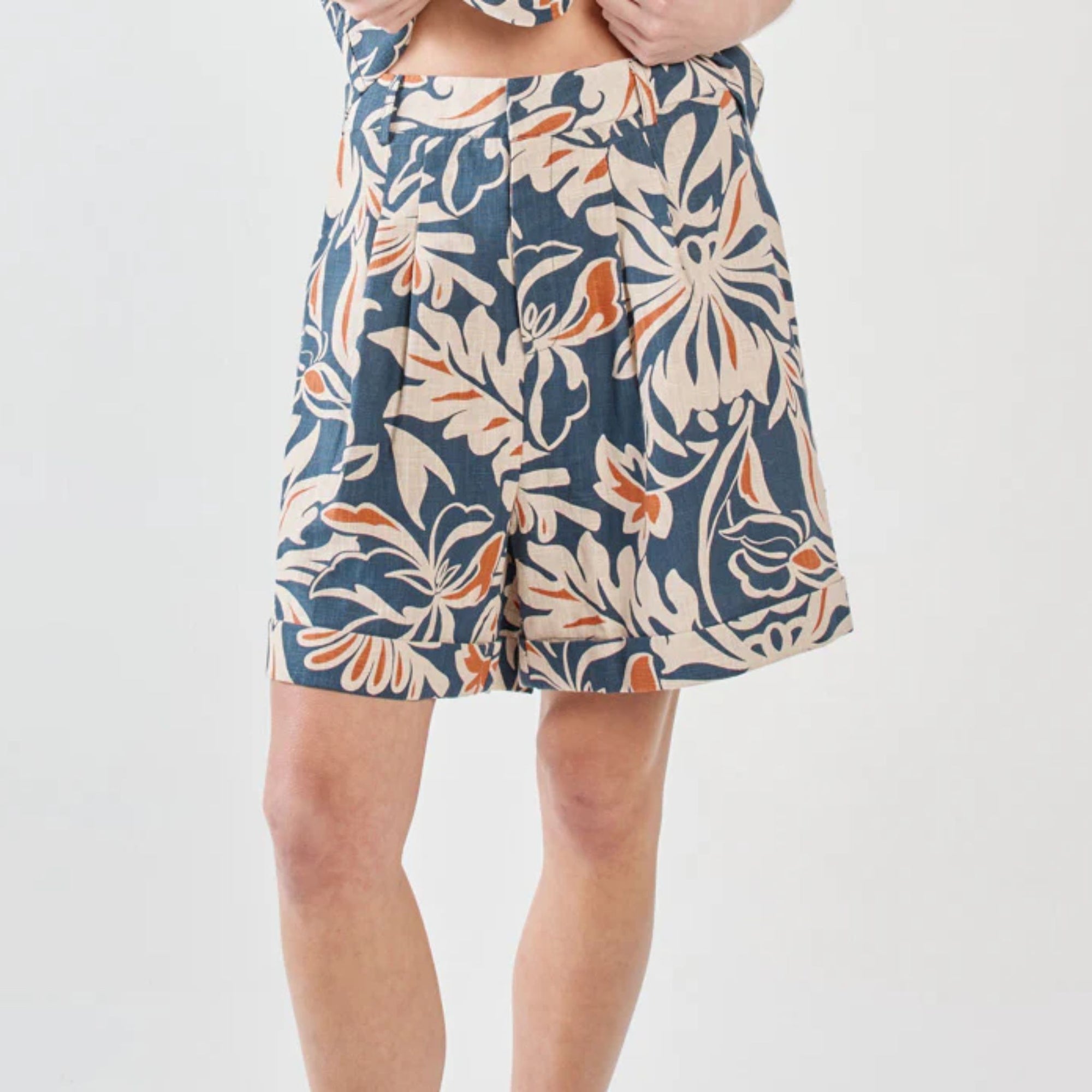 Jana Shorts