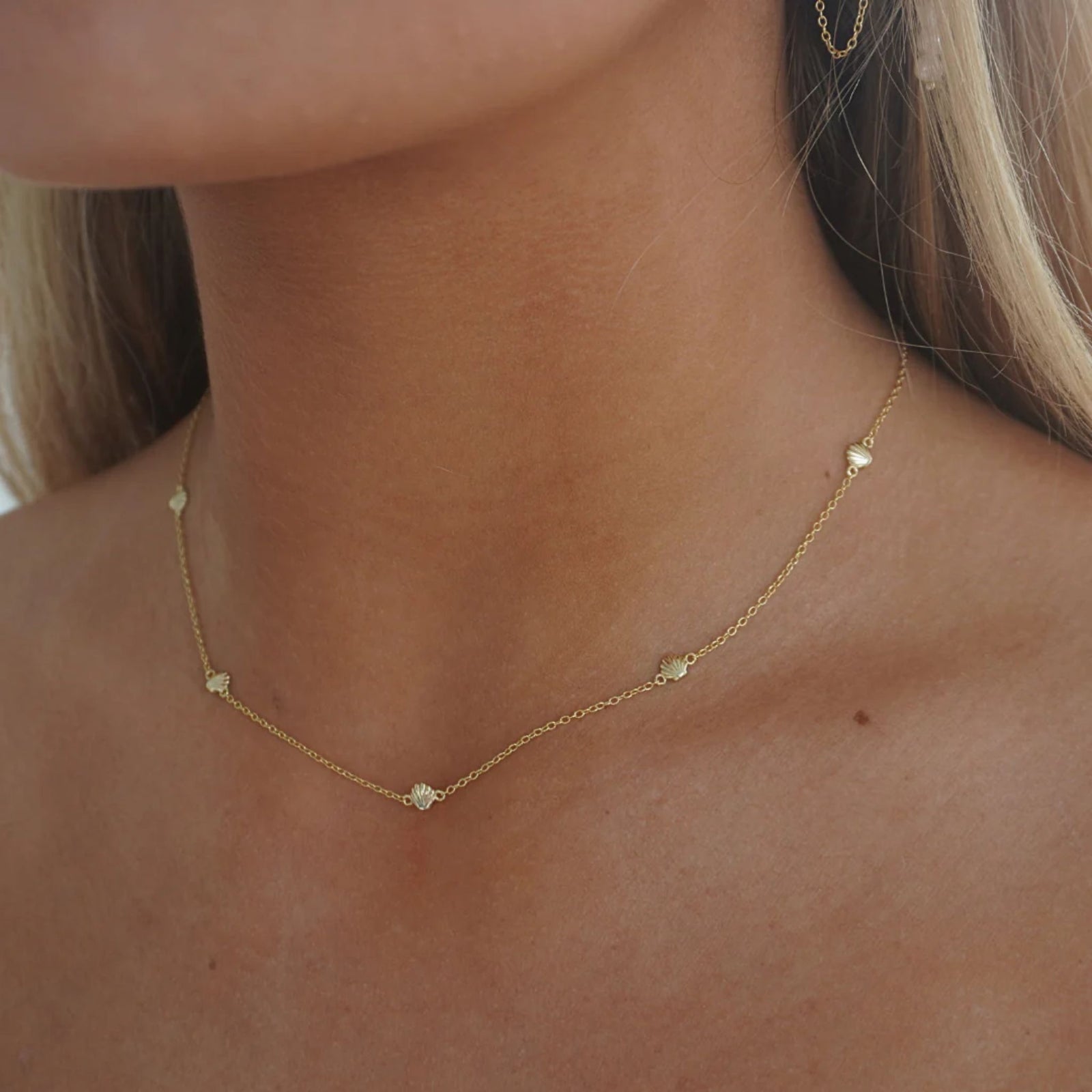 Tia Necklace