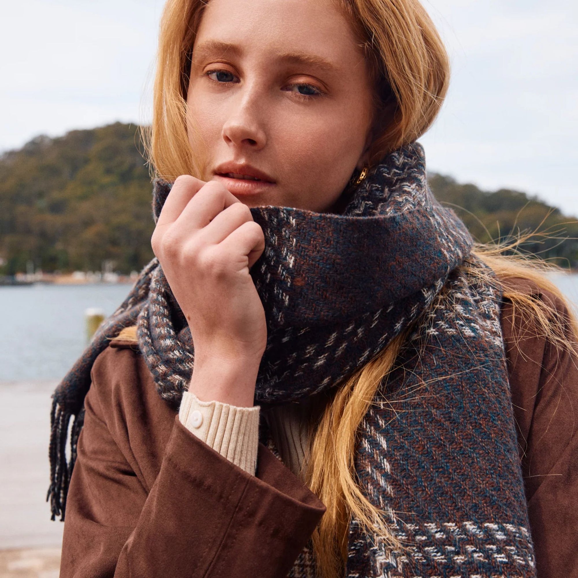 Lennon Scarf