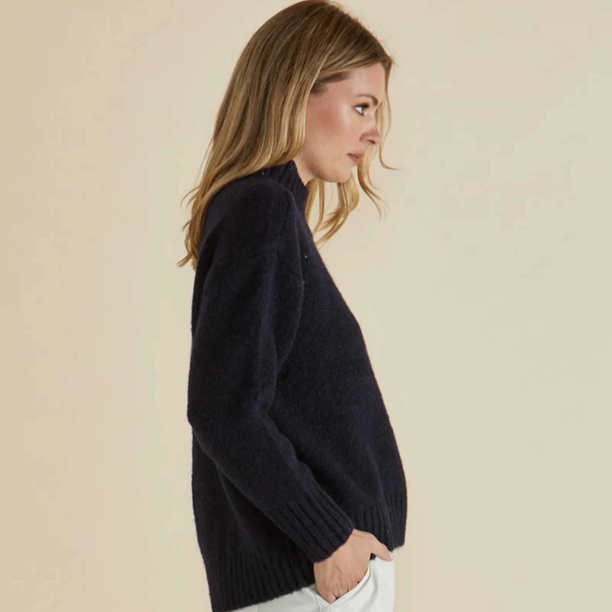 Lola Jumper