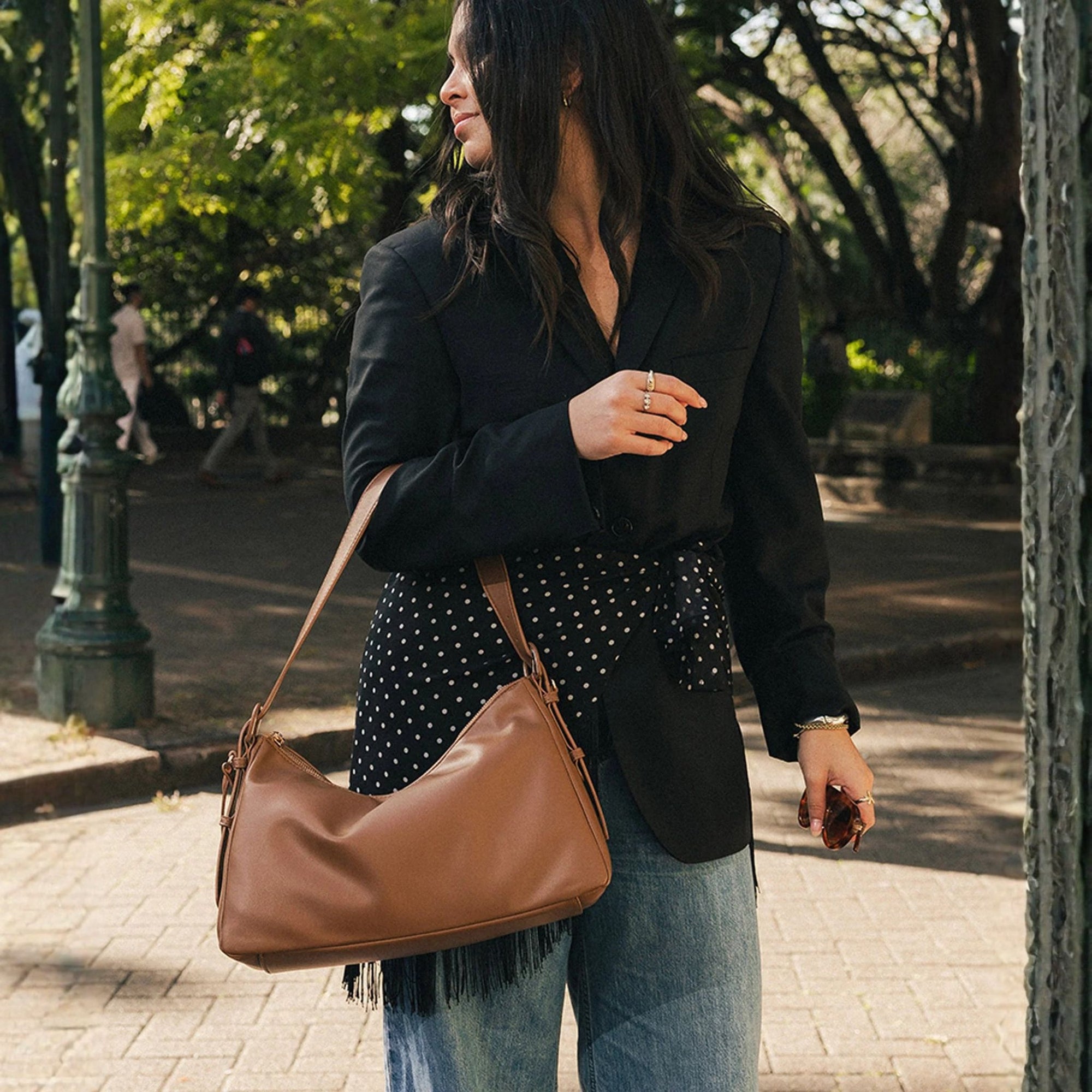 Roxanne Shoulder Bag