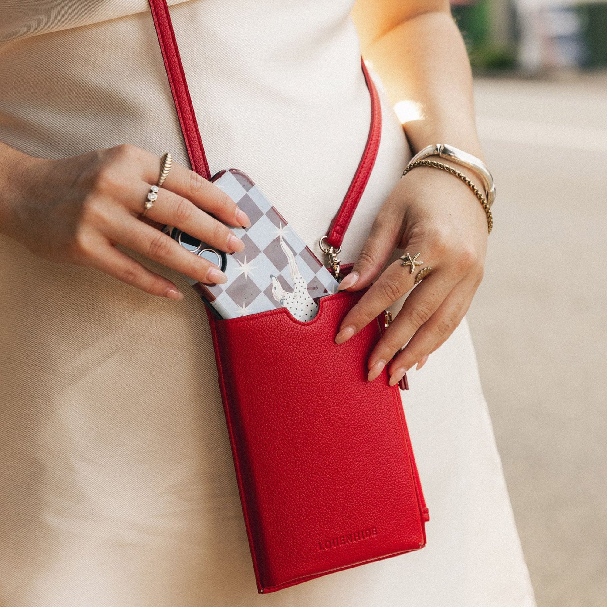Suki Phone Bag