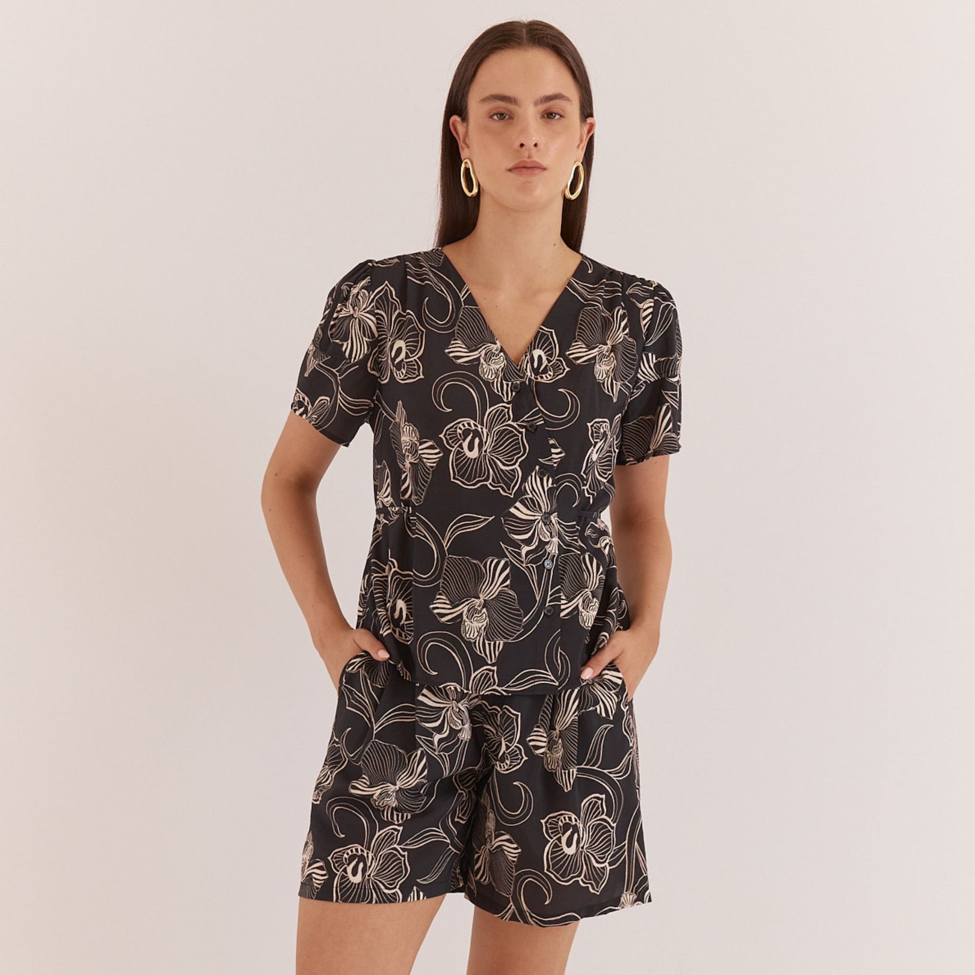 Maia Tailored Short