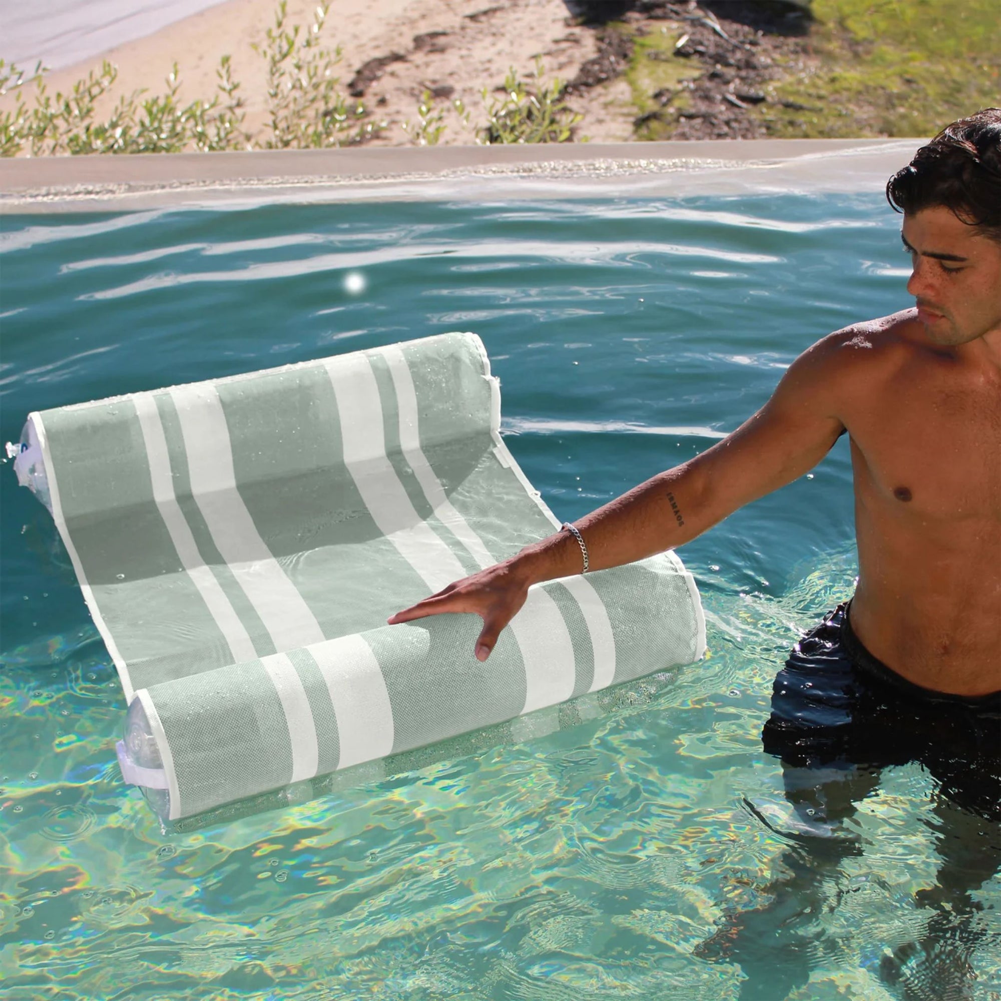 Mesh Hammock Float