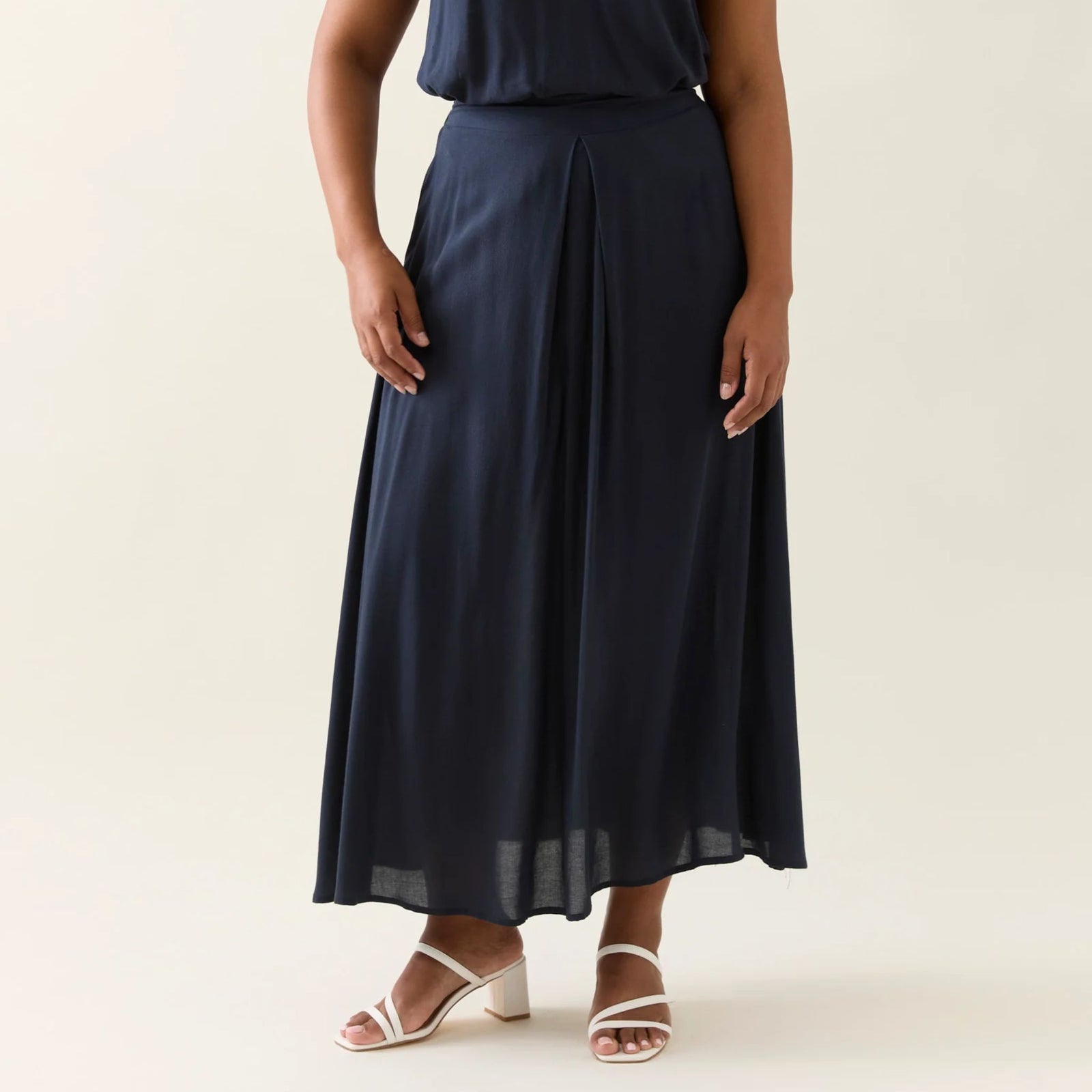 Oline Pleat Skirt