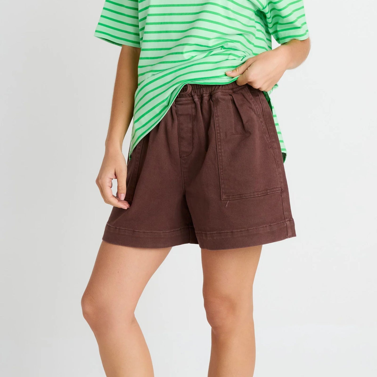 Quinn Cotton Short Chocolate