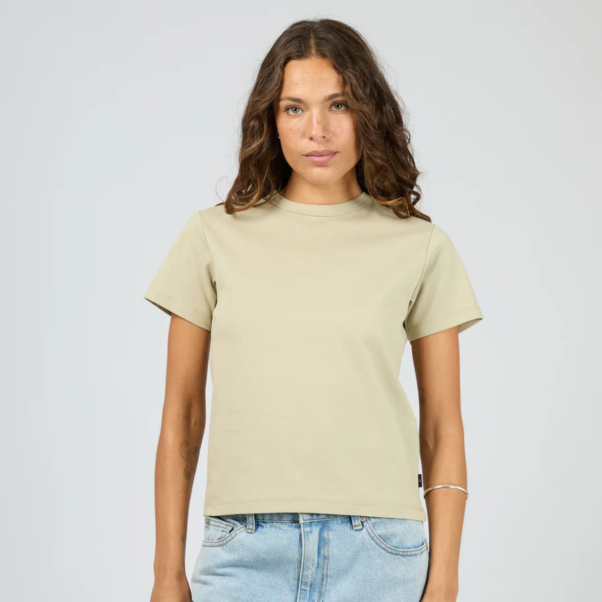 Regular Tee Khaki - Oxley and Moss