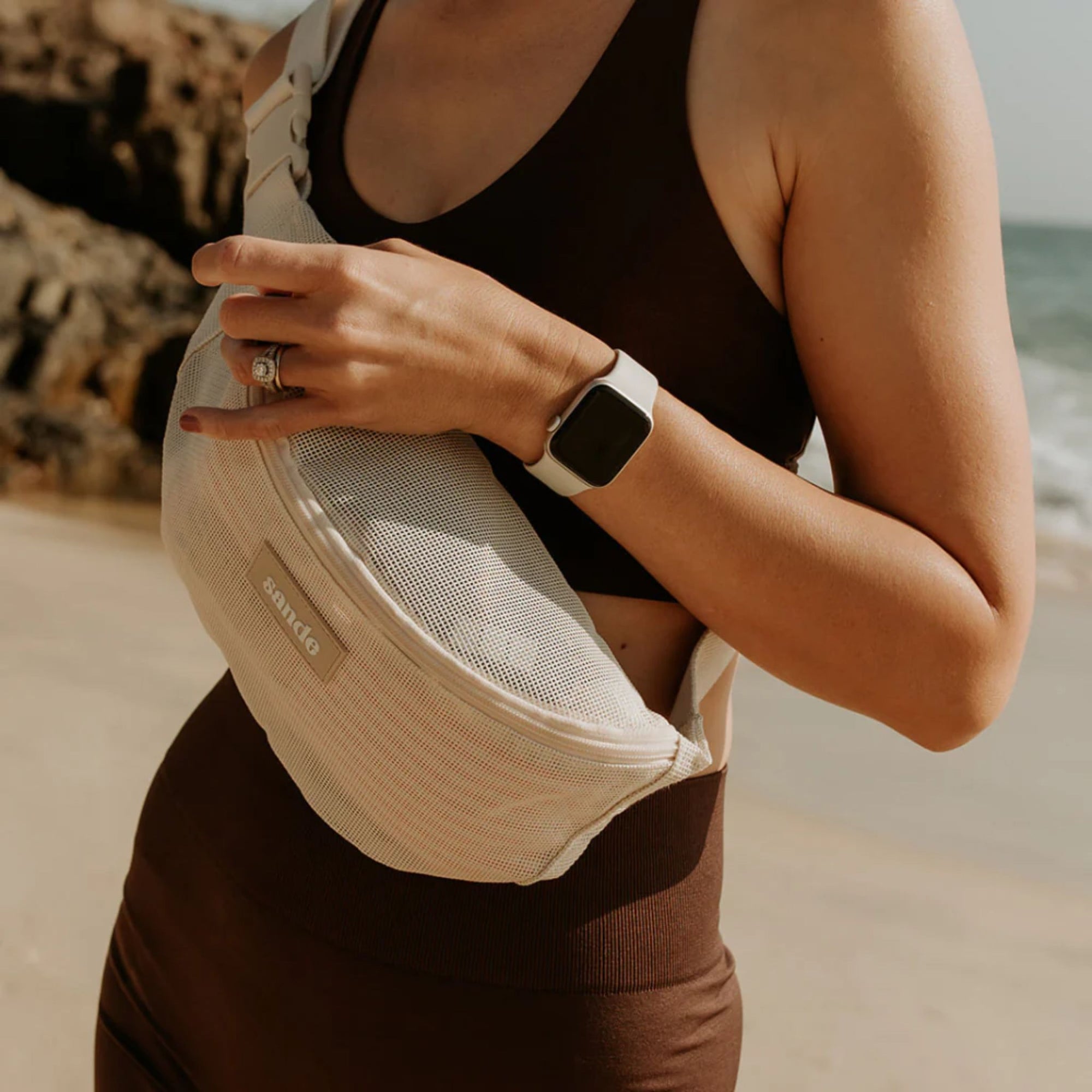 Sande Essentials Crossbody Bag