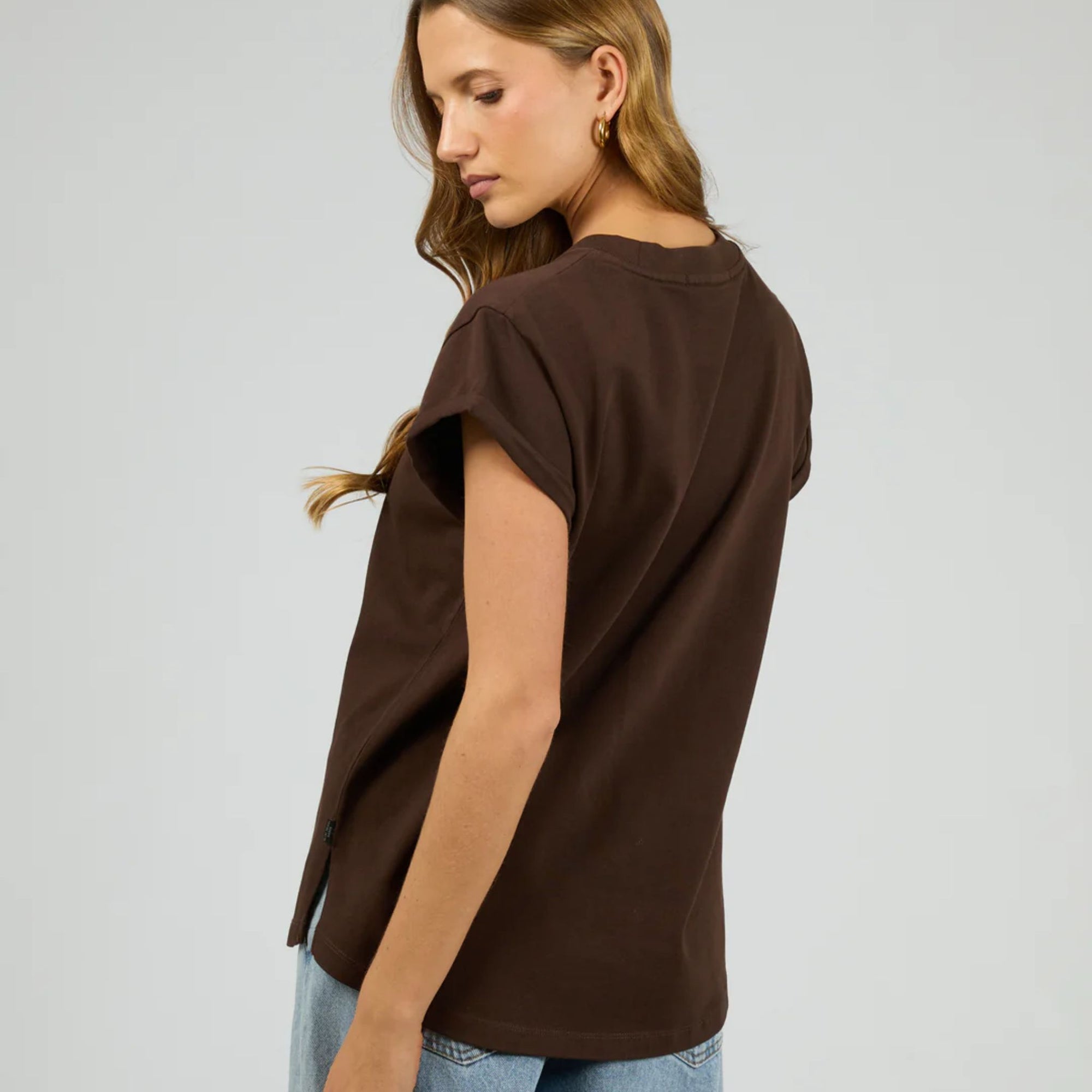 Essential Tee