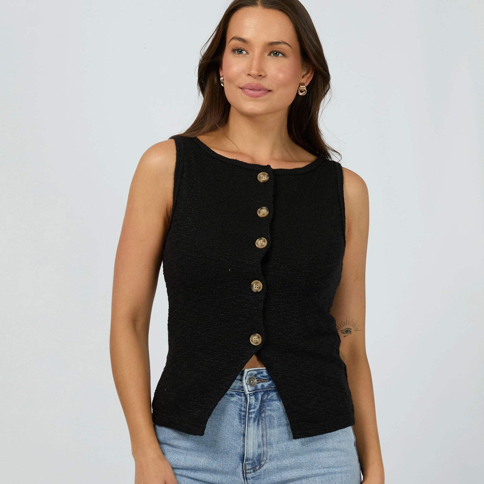 Leonie Vest