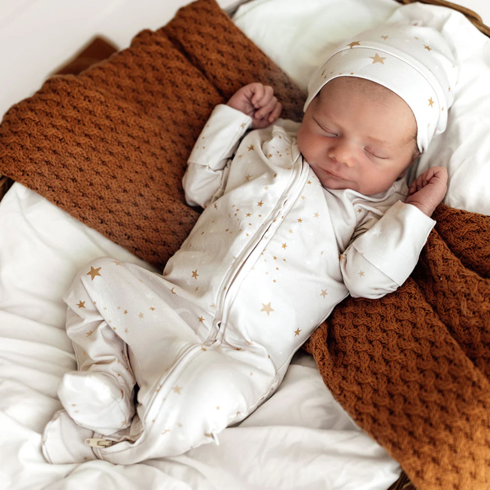 Organic Snuggle Sleepsuit Zip Footie