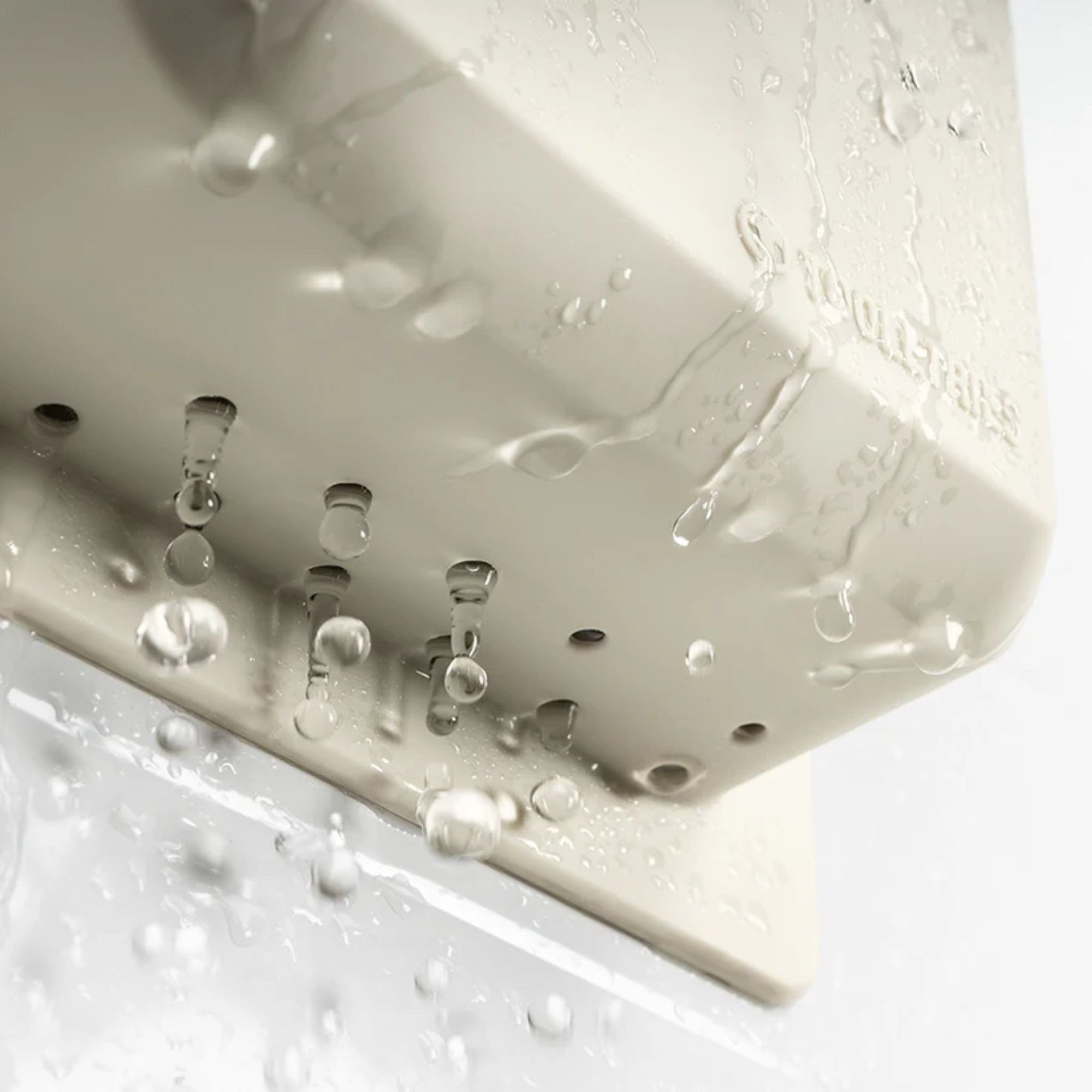 The James Toiletry Organiser Sand