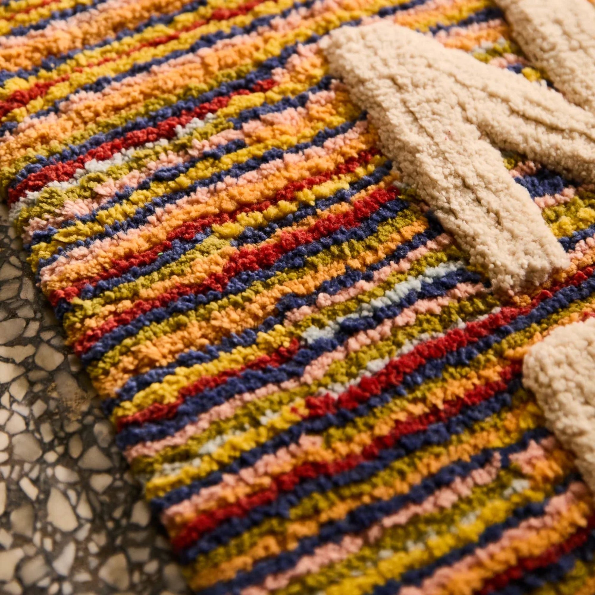 Tula Nudie Bath Mat