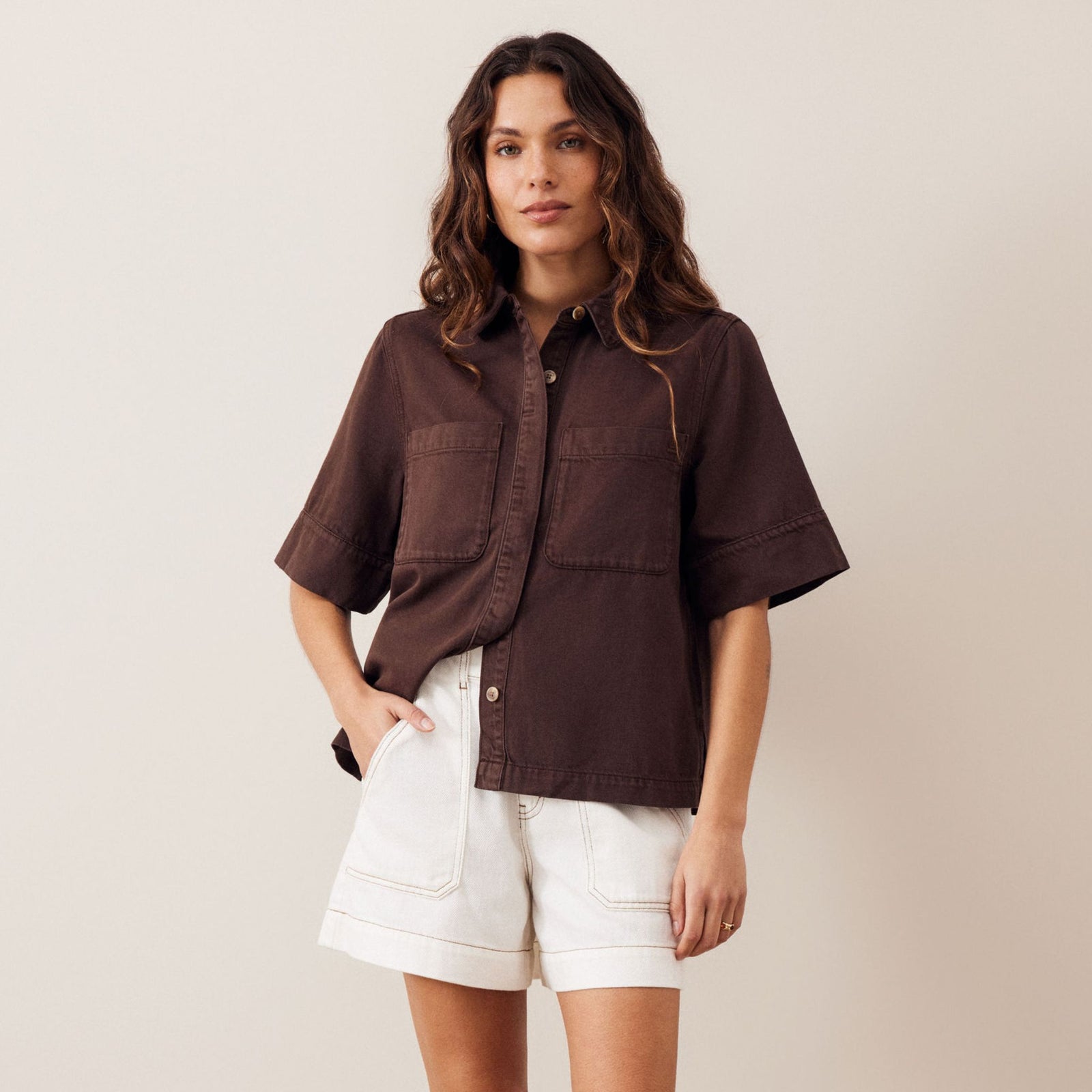 Weekender Short Ecru