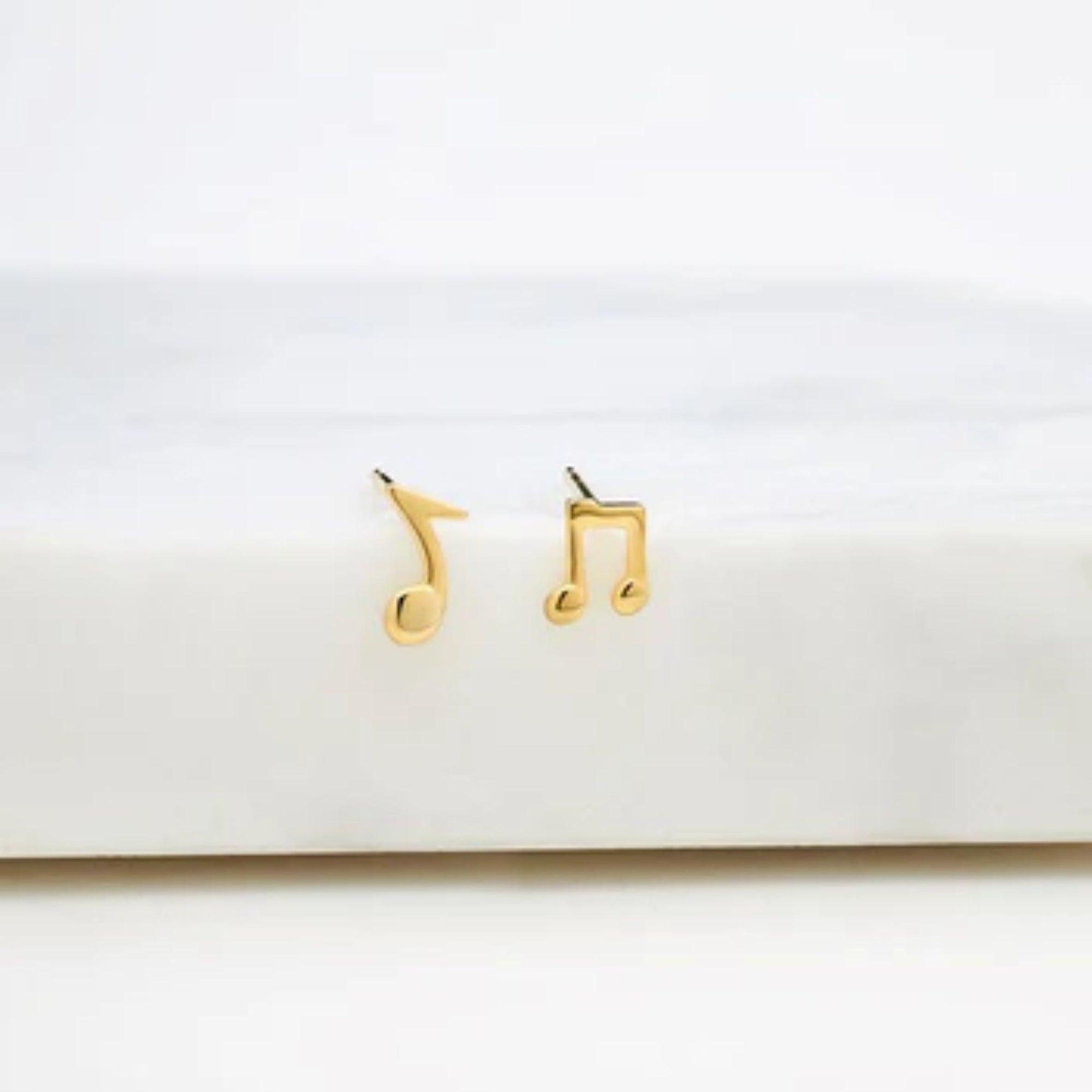 Musical Note Stud Earring Gold