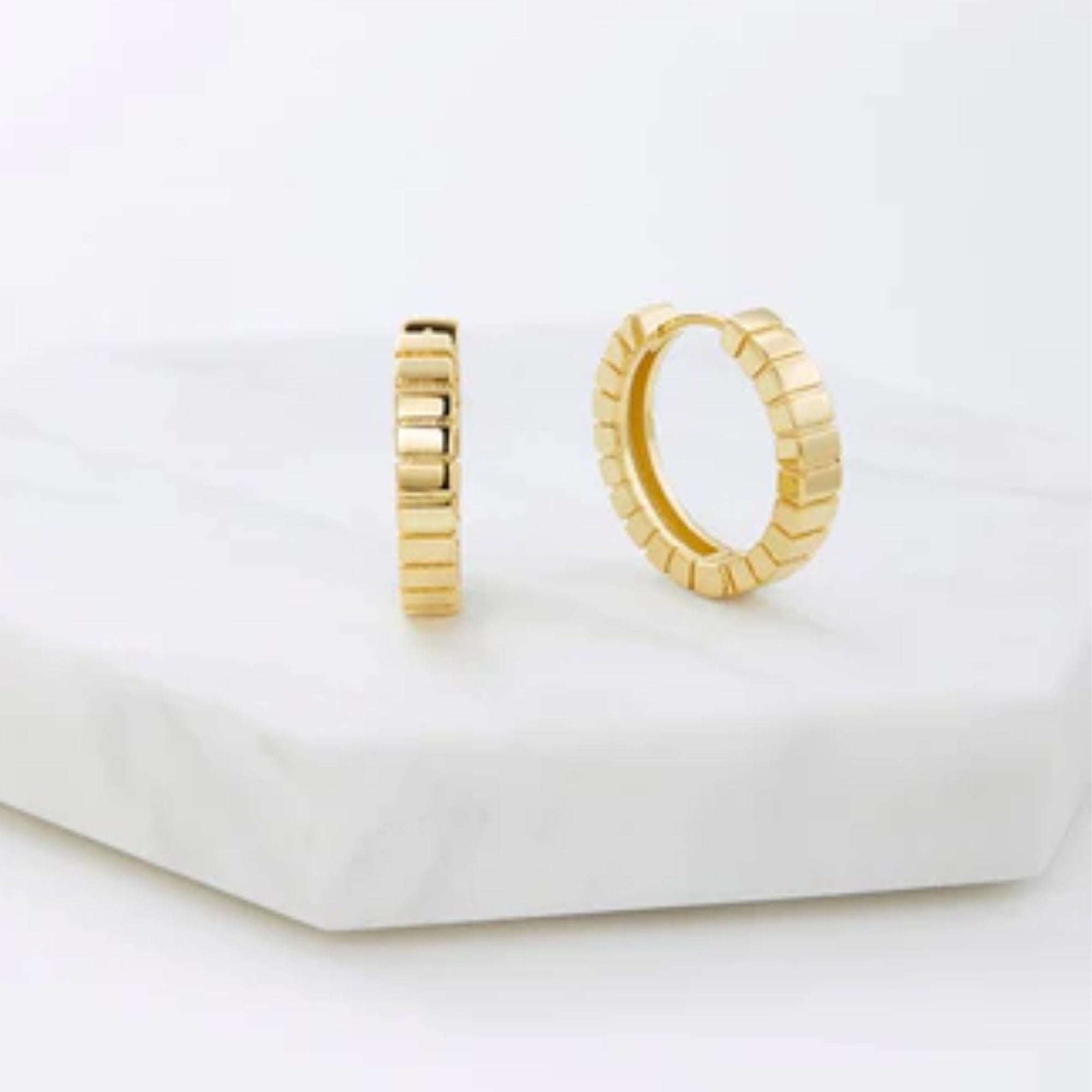 Willow Hoop Gold