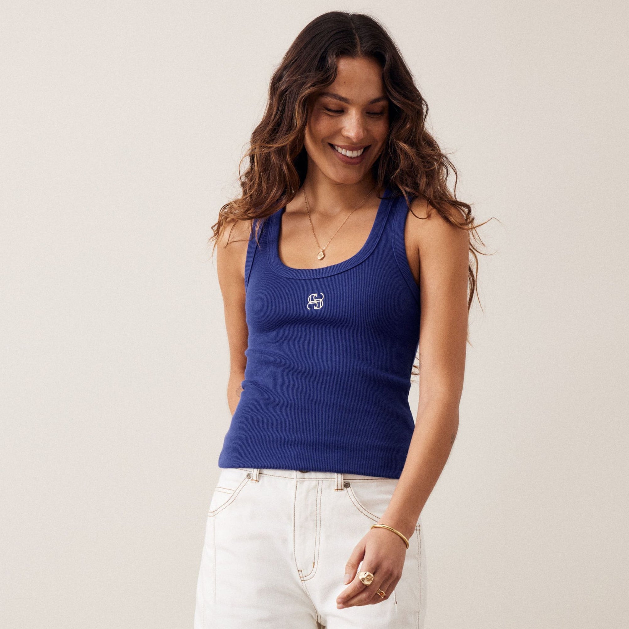 Zoe Contour Rib Scoop Tank